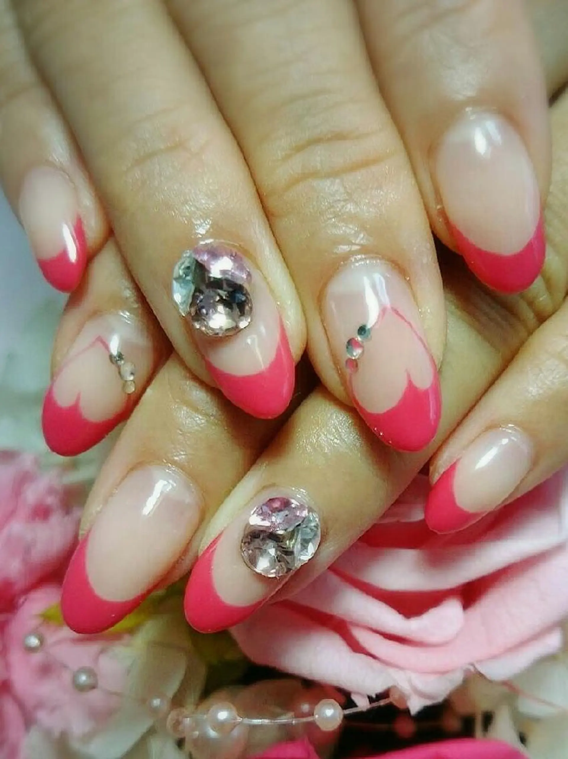 ネイル フレンチネイル ハート nailsalon ♡amour♡のネイルデザイン