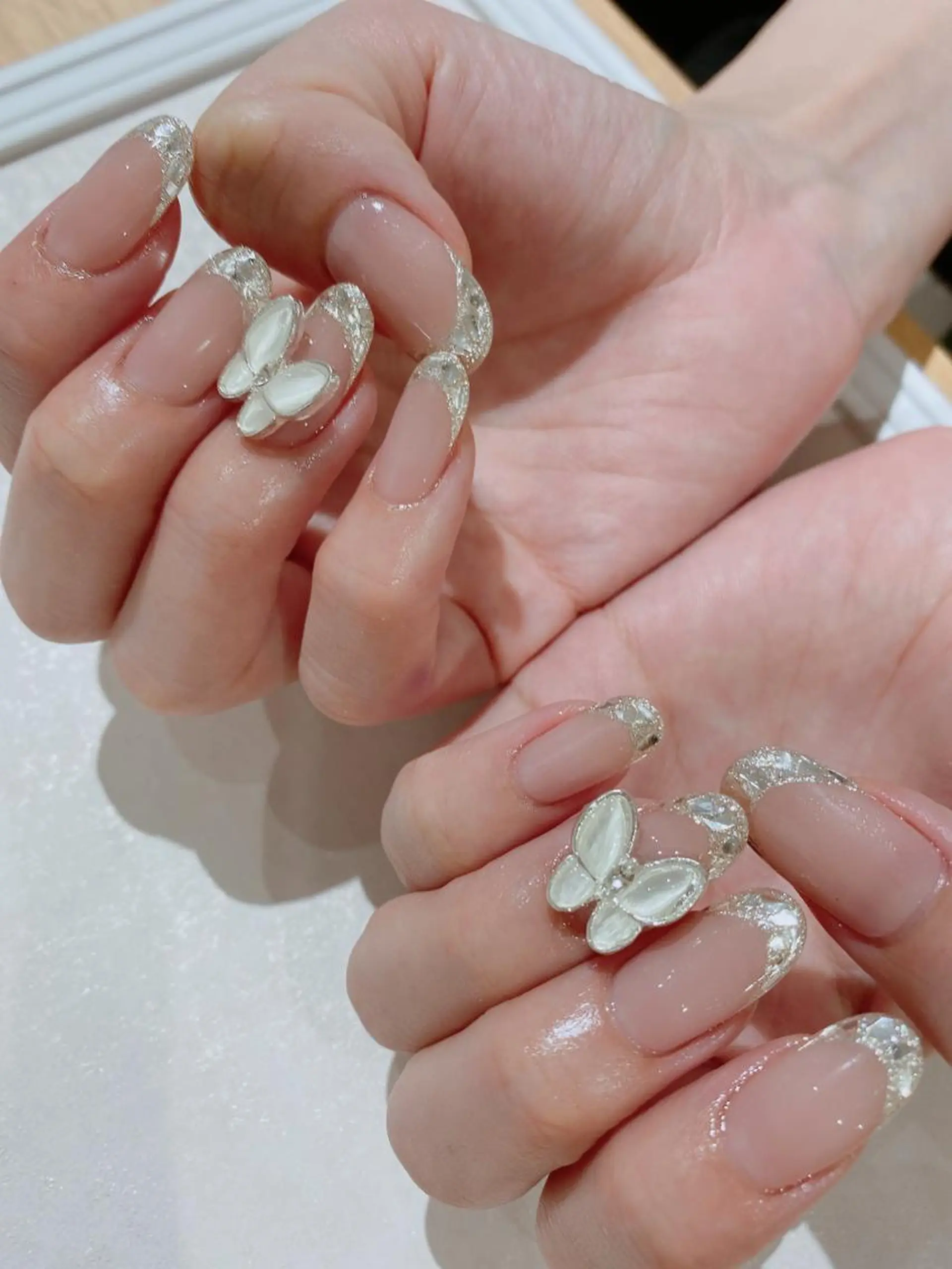 ミディアム ネイル ハンドネイル Nail R💫 naoのネイルデザイン