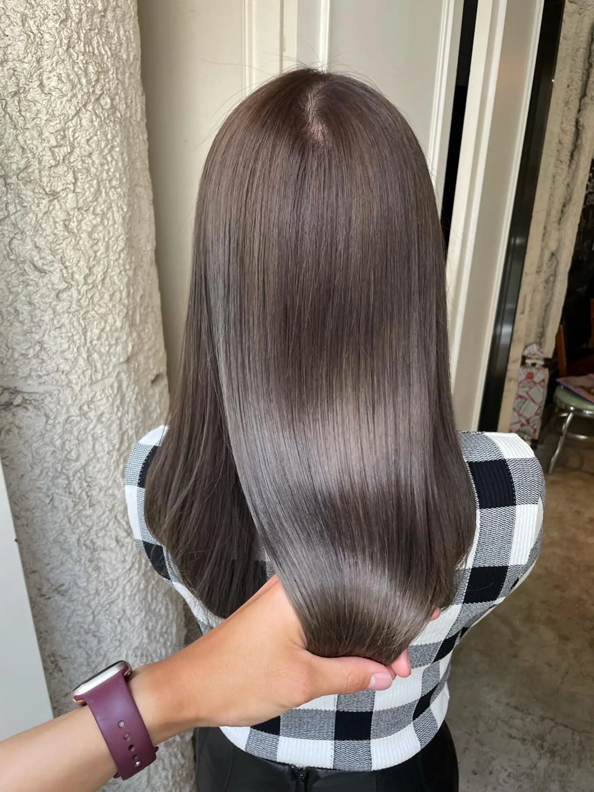 ミディアム 顔まわりレイヤー 韓国風ヘア レイヤーカット ローレイヤー 縮毛矯正 カット ヘアカラー トリートメント Masena所属・【必ず似合わせます】 川口航平のヘアスタイル