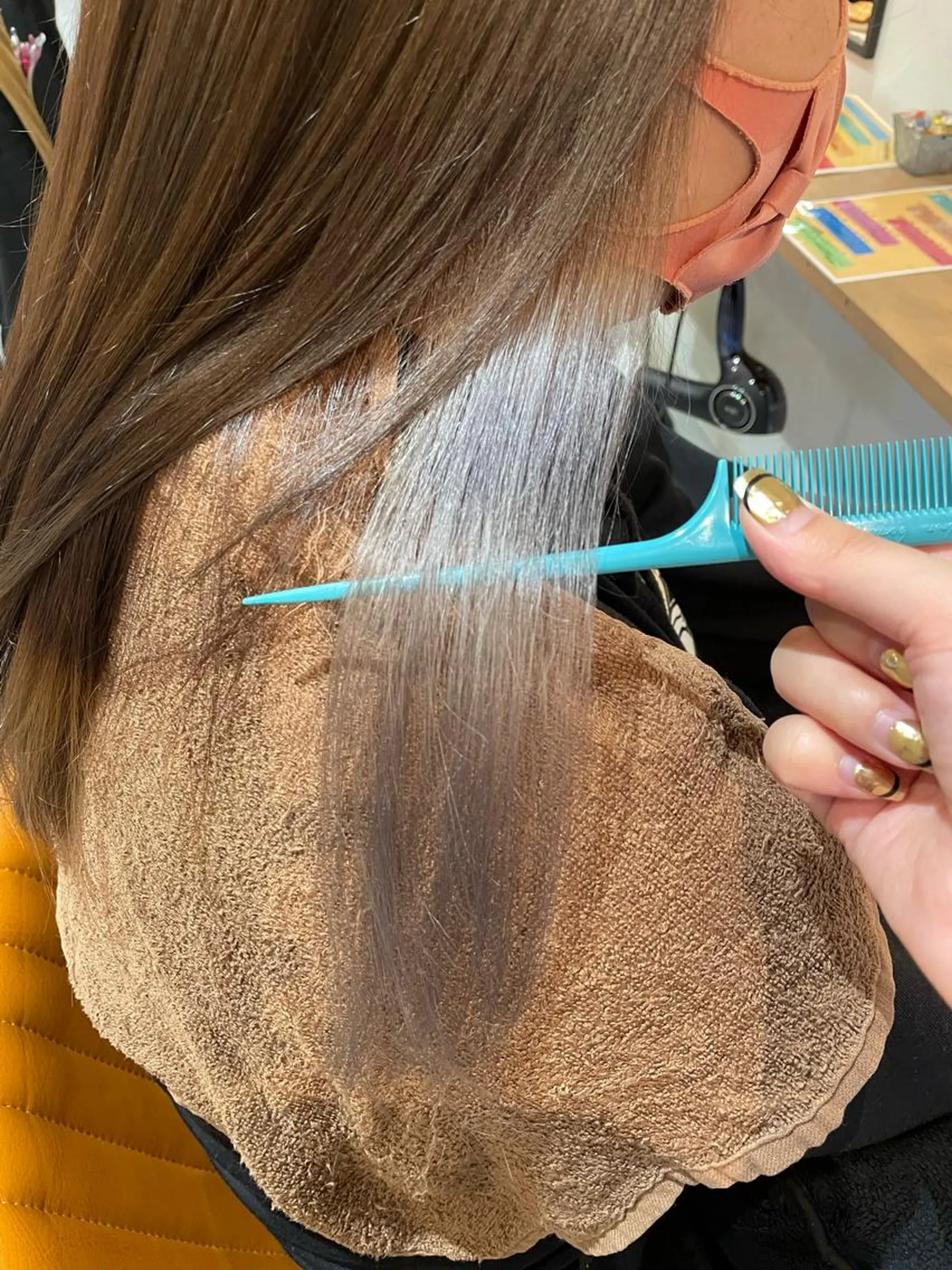 セミロング ヘアカラー 中田 サヤカのヘアスタイル