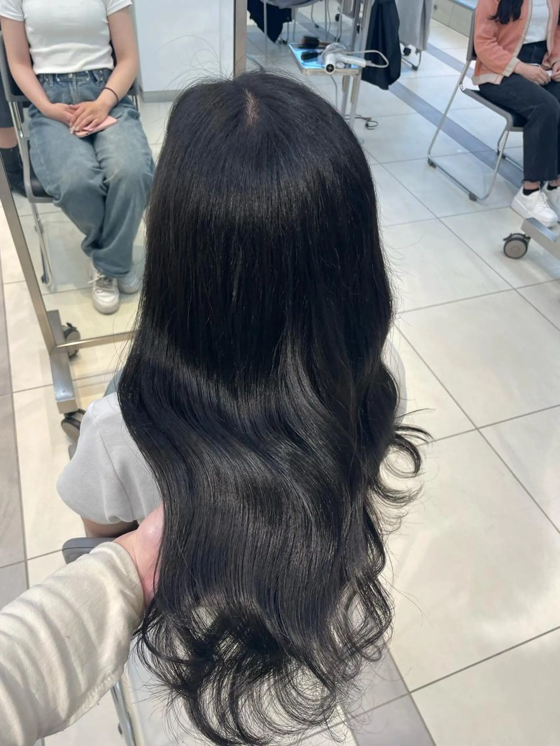 ロング カラー ヘアカラー 柳田 光のヘアスタイル