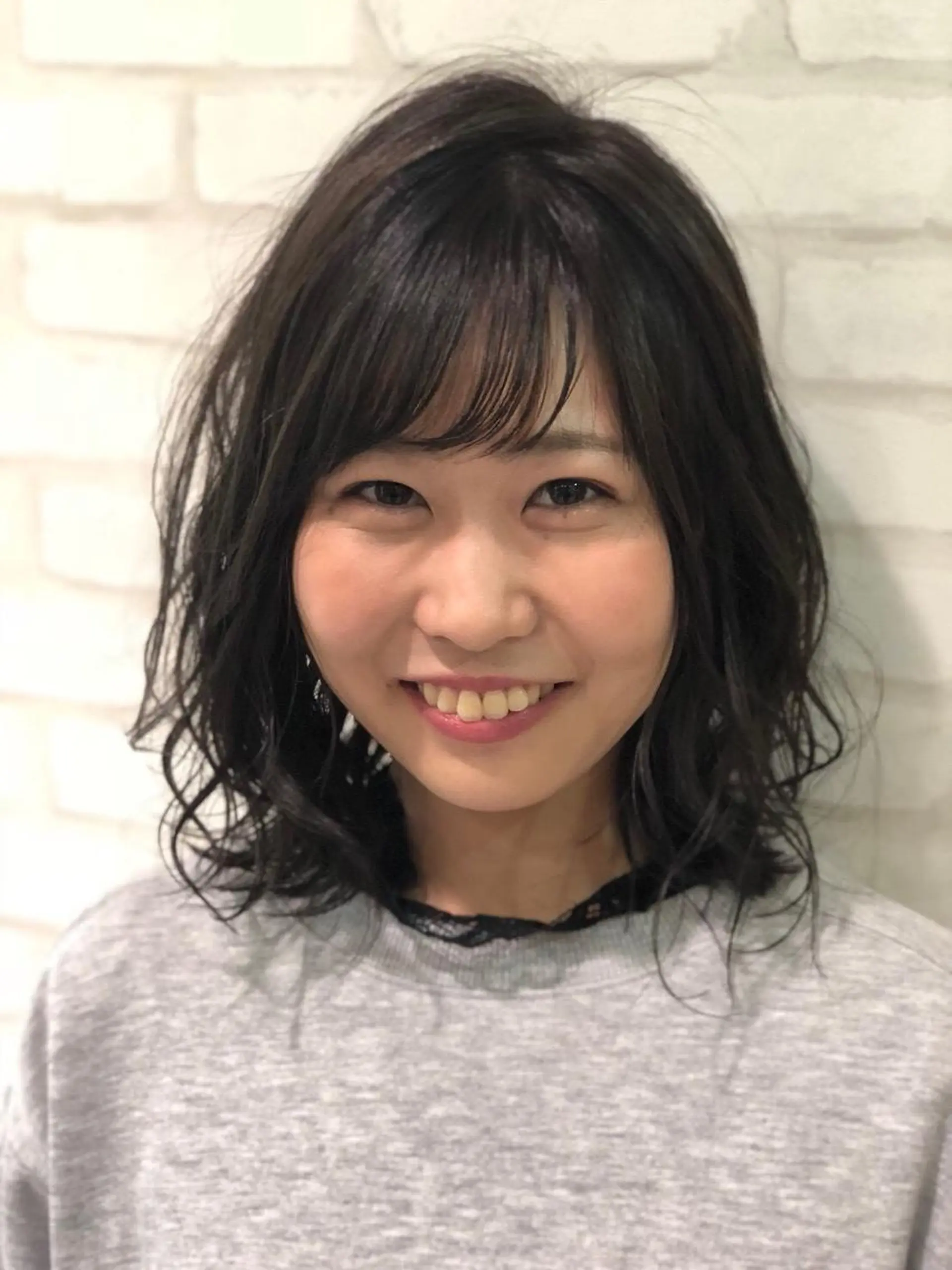 セミロング EARTH/A東川 優美のヘアスタイル