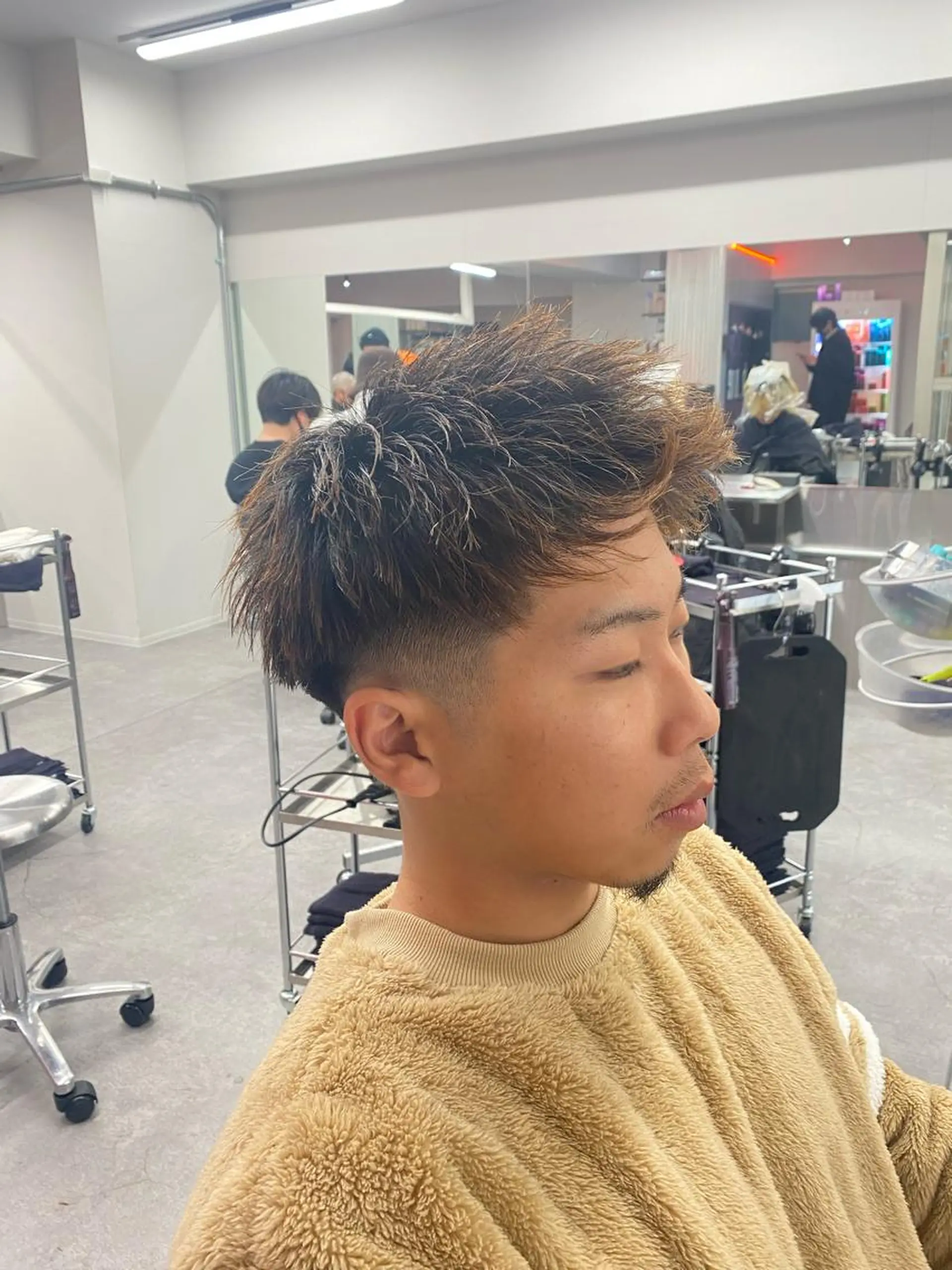 ショート カラー パーマ ヘアアレンジ メンズ キッズ ネイル マツエク・マツパ アイブロウ メンズバレイヤージュ メンズブリーチ メンズハイライト メンズハイトーン メンズインナーカラー カット ヘアセット 🔥メンズパーマ特化 🔥店長中村雄樹のヘアスタイル