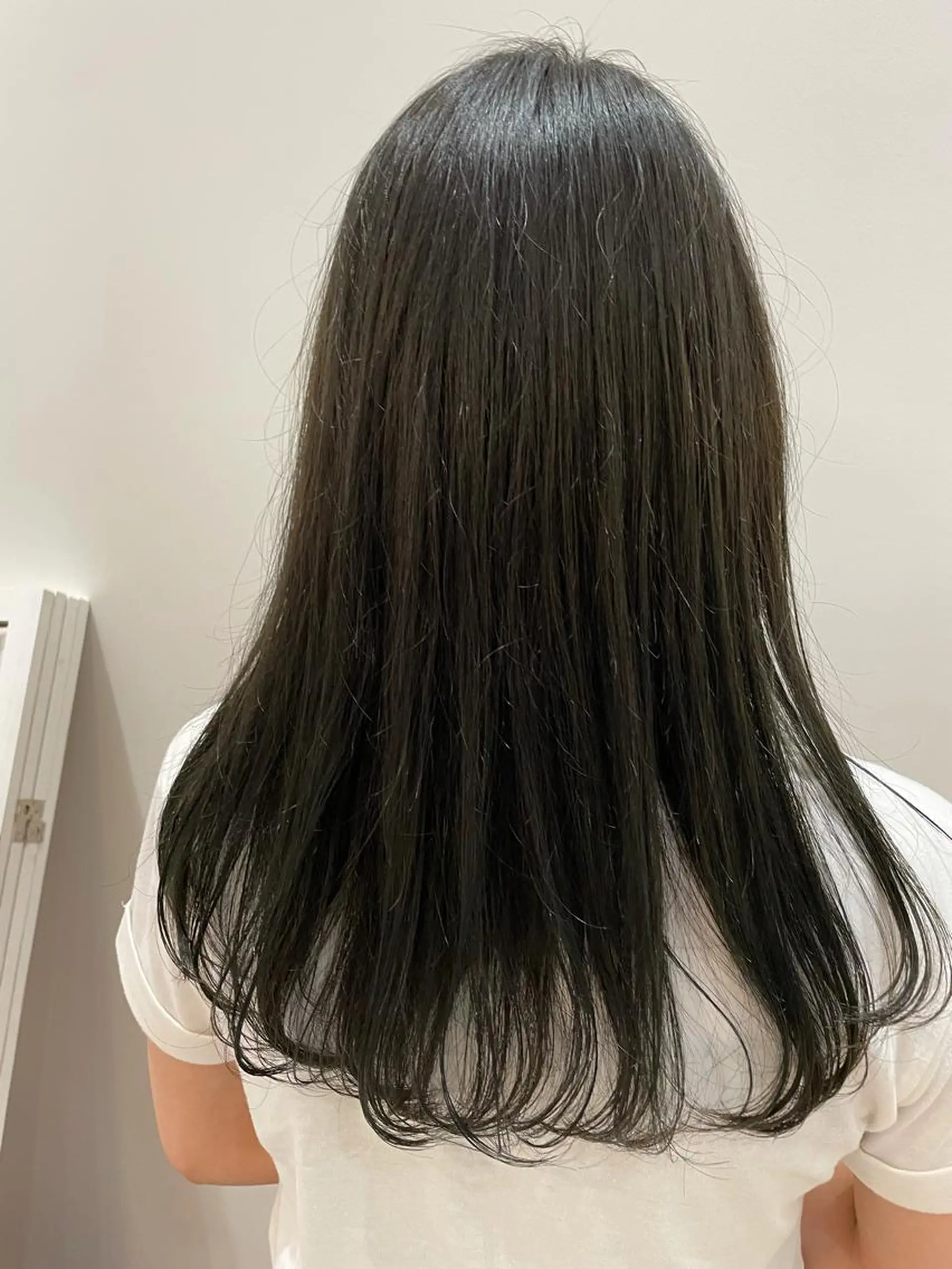 ロング カラー グレージュ 韓国ヘア🤍 慎之介のヘアスタイル