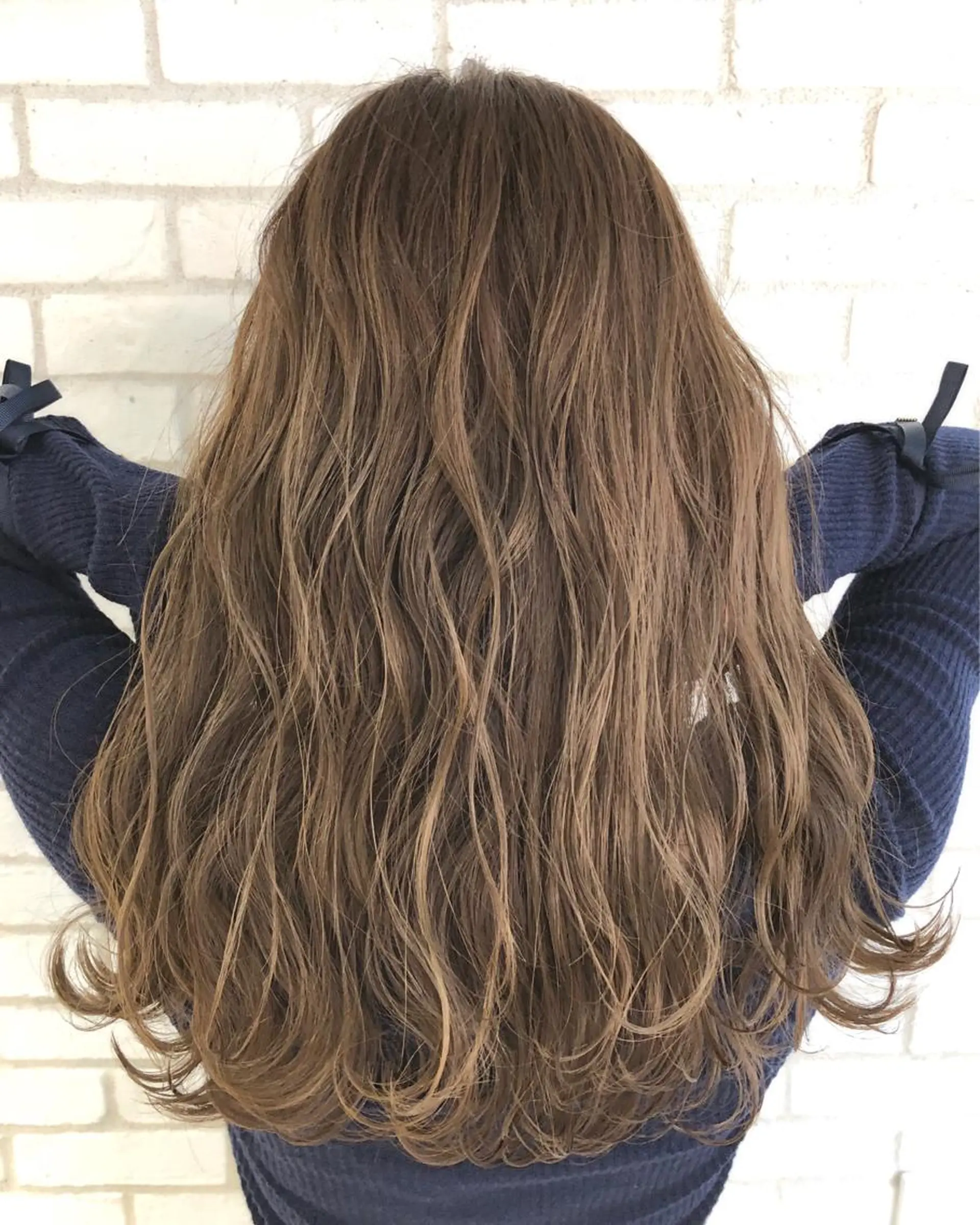 セミロング カラー she2.shinjuku所属・顧客様専用予約 新規予約不可のヘアスタイル