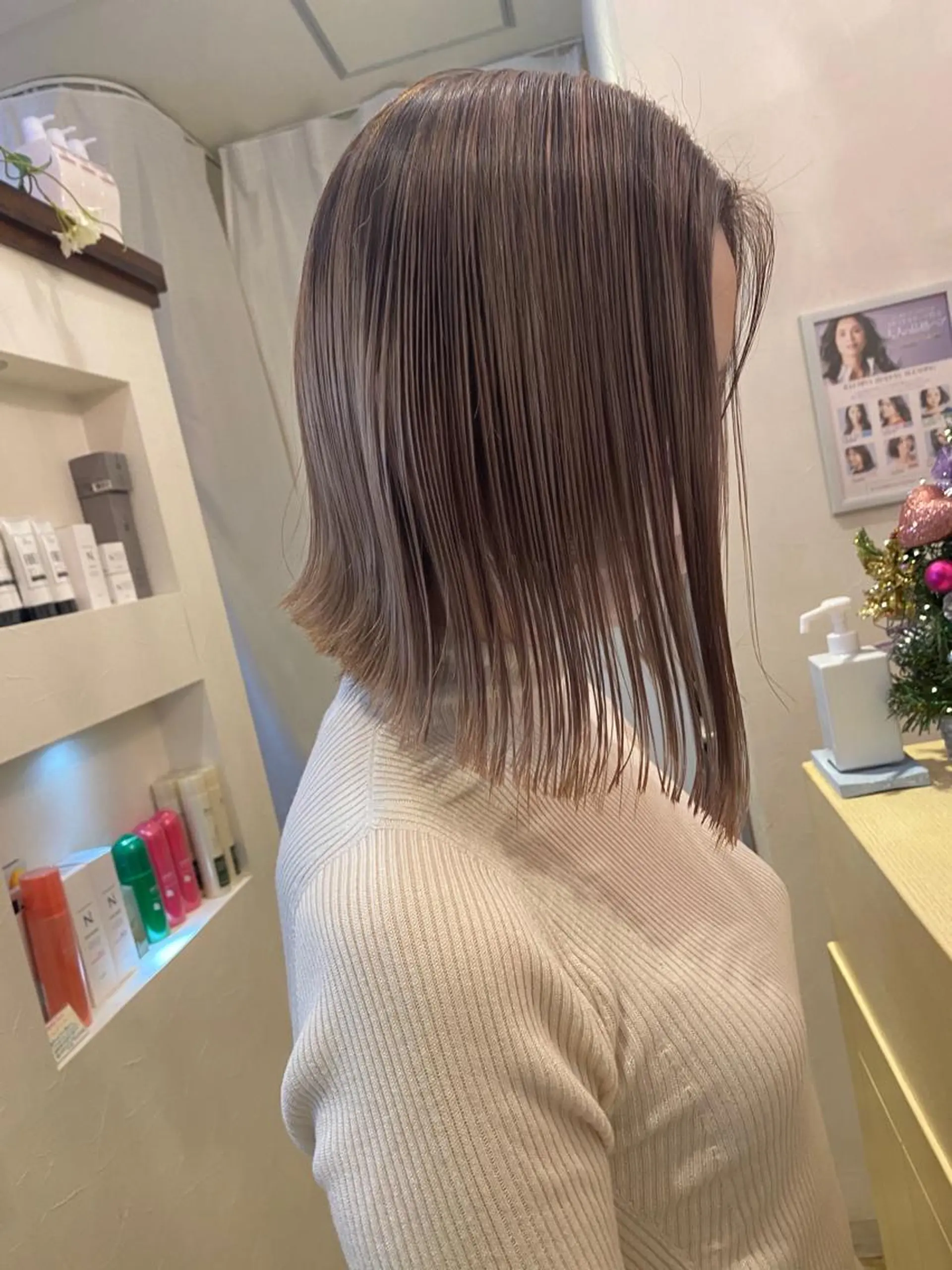ミディアム カラー イルミナカラー カット ヘアカラー grand juteのヘアスタイル