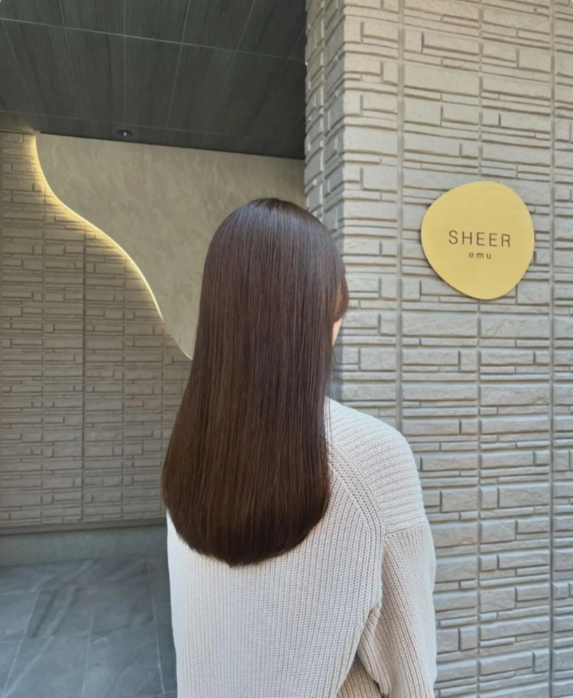 ロング カラー アディクシーカラー アッシュ アッシュブラウン ブラウンカラー カット ヘアカラー トリートメント Seina セイナのヘアスタイル