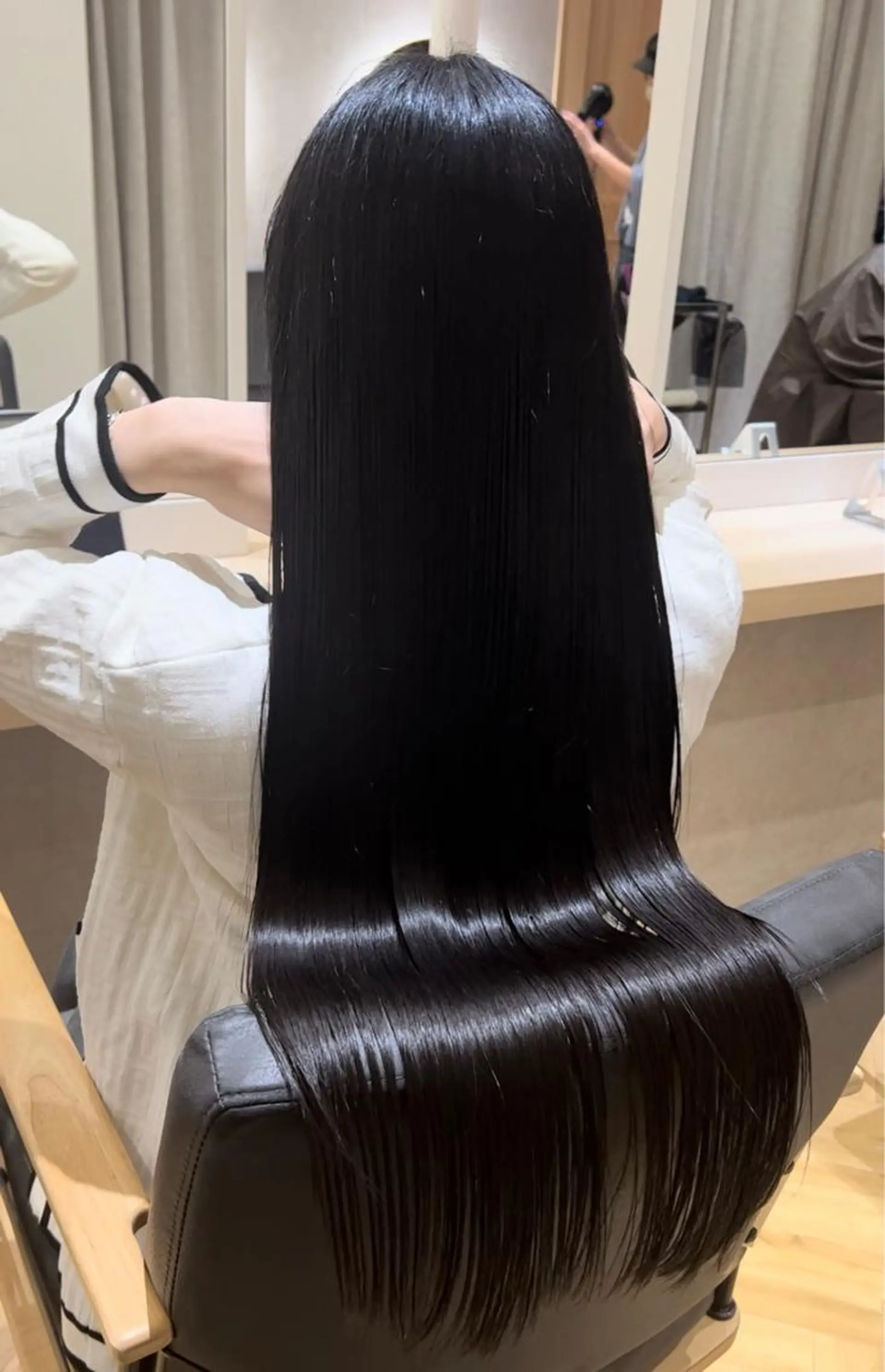 ロング 韓国ヘア🩶侑矢 艶髪透明感/福岡のヘアスタイル