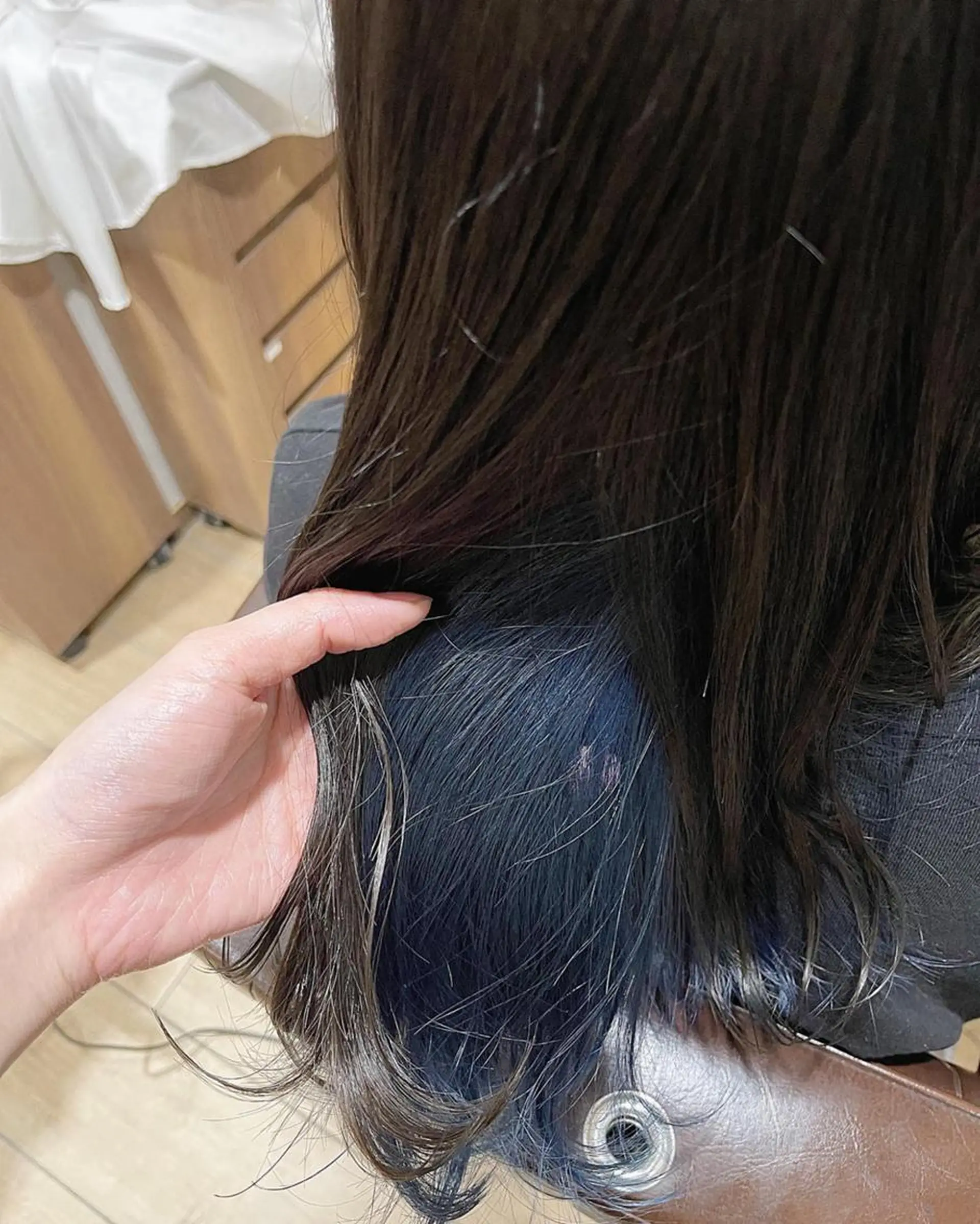 カラー ショートボブ アッシュ バレイヤージュ ミストバング ブリーチ 🫧髪質改善艶カラー _マエダ 🫧のヘアスタイル
