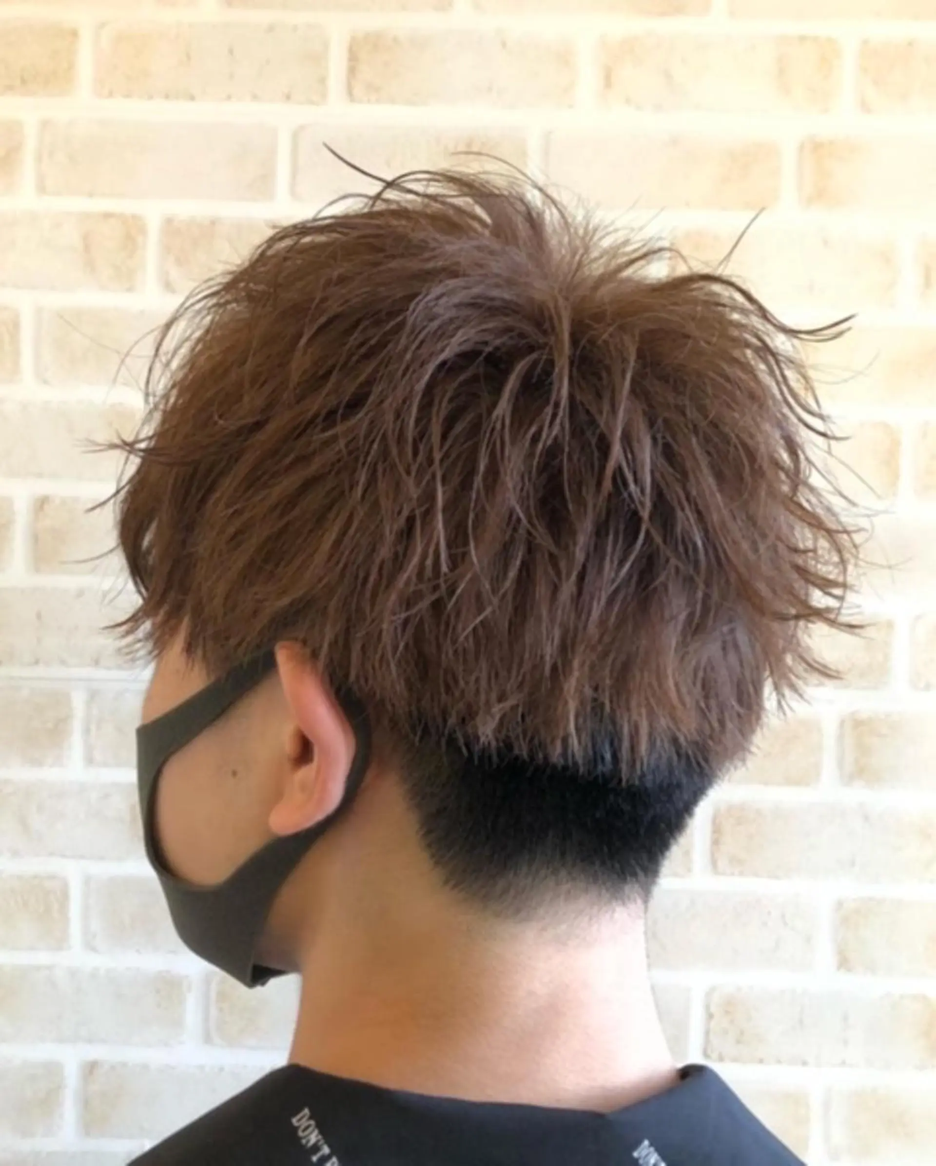 ショート カラー メンズ メンズブリーチ ブリーチ ブラウンカラー 透明感カラー 🟦西荻窪メンズ特化 美容師🟦Yu-Jiのヘアスタイル