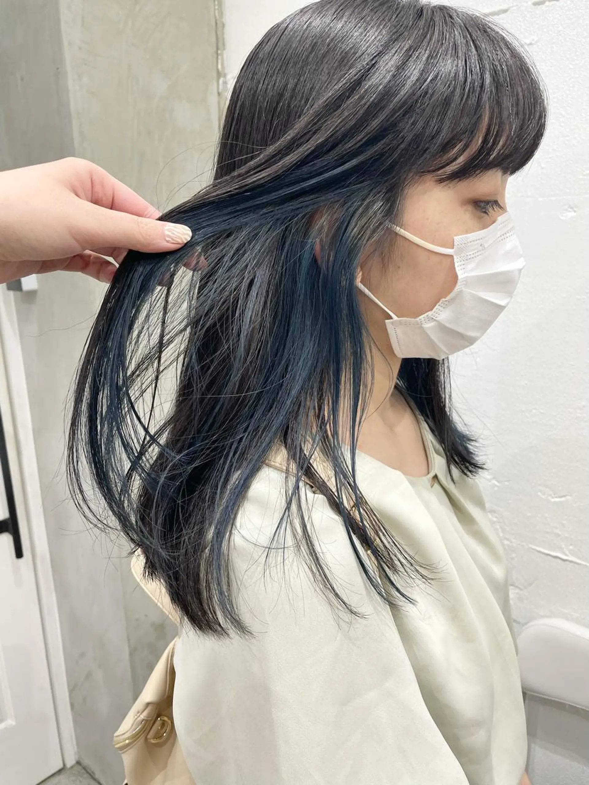 セミロング カラー ヘアアレンジ ヘアカラー トリートメント ヘアセット ニュアンスハイトーン 🌙サイダサキのヘアスタイル