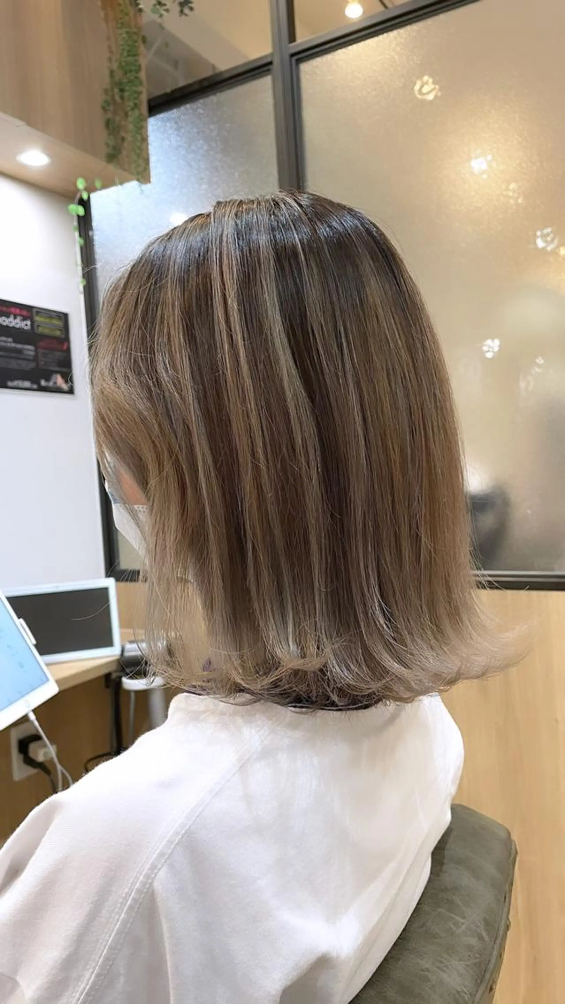 カラー バレイヤージュ ベージュカラー ホワイトベージュ 木村 魁成のヘアスタイル