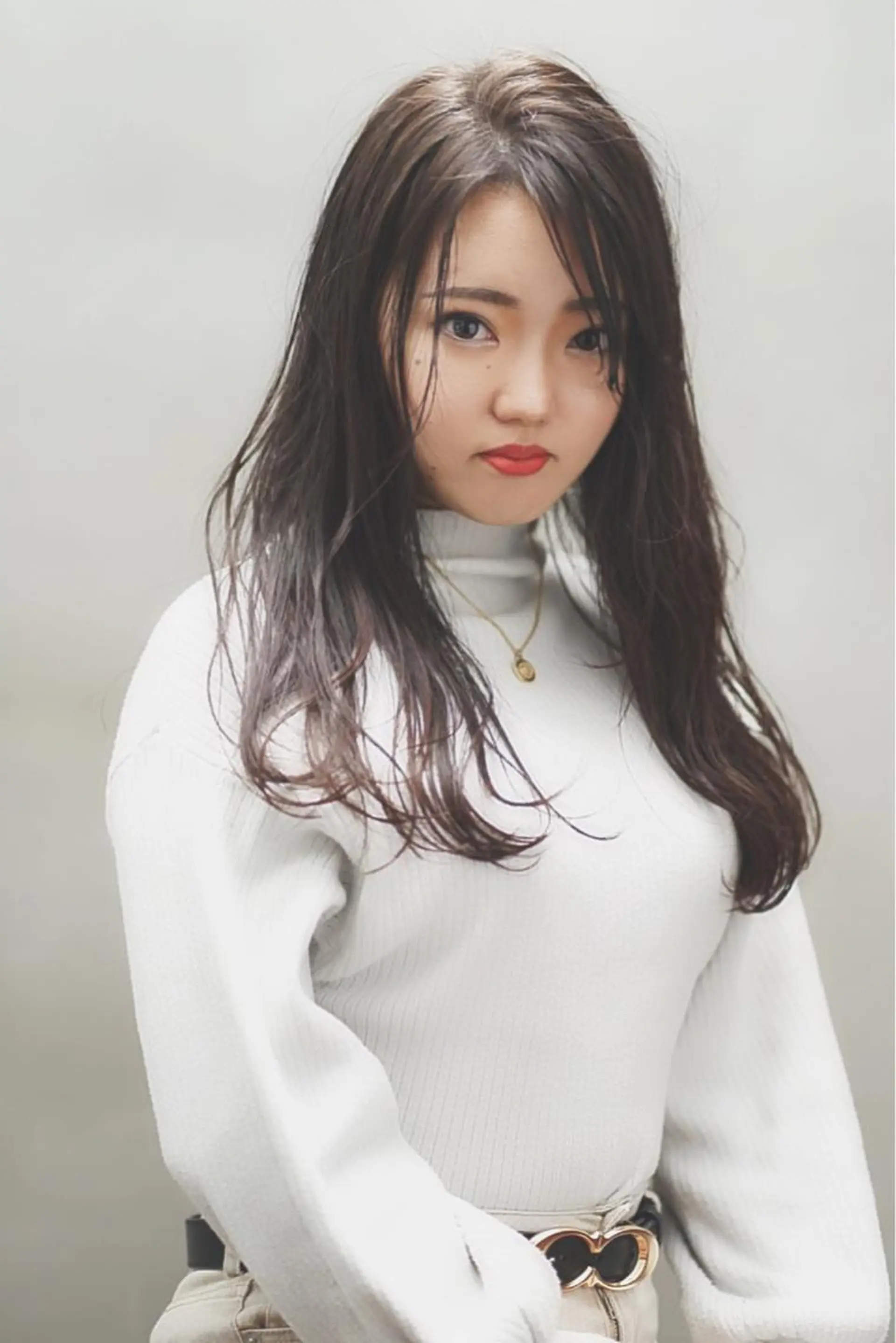 ロング 萩原 仁のヘアスタイル