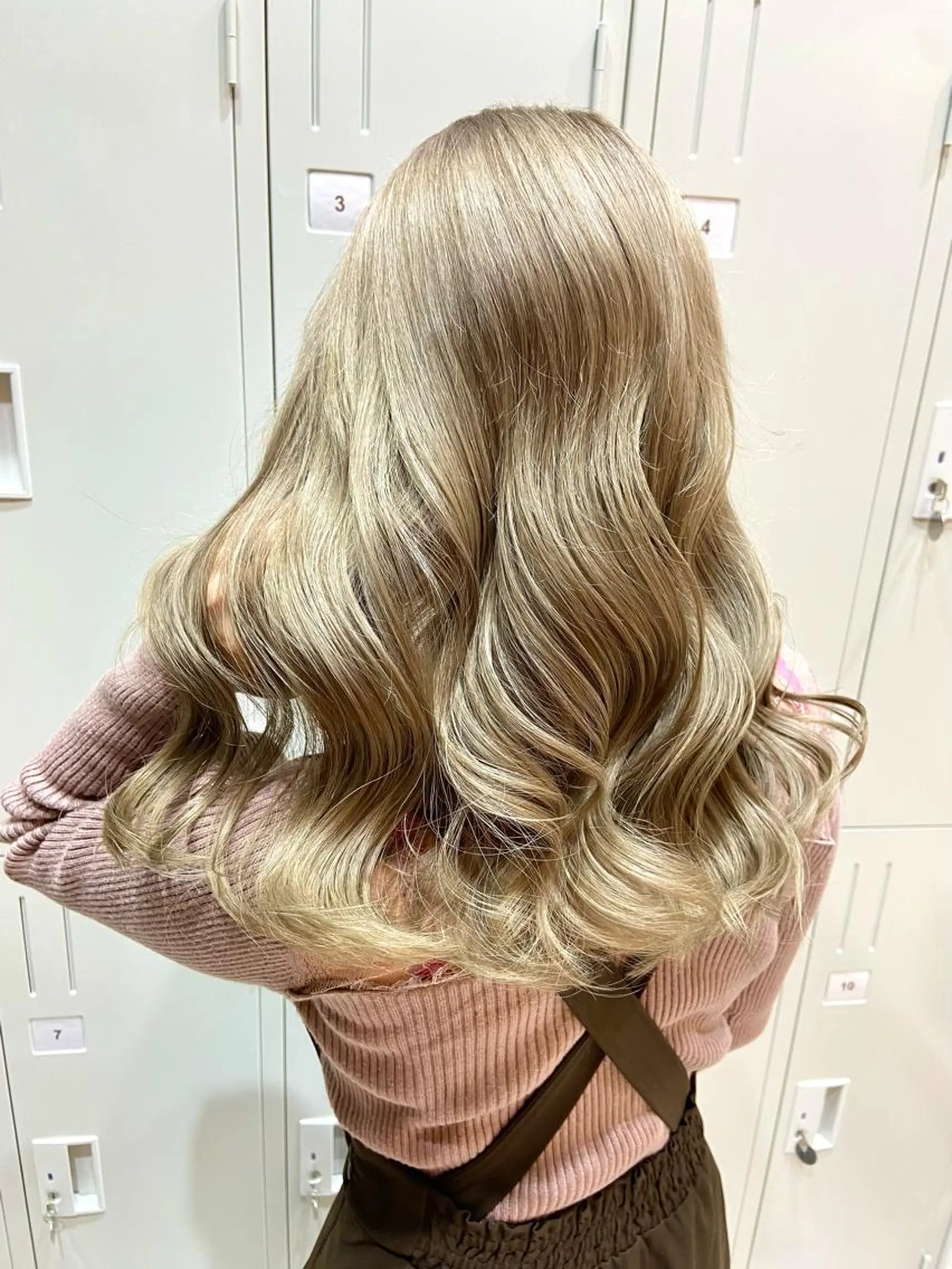 セミロング カラー パーマ ヘアアレンジ メンズ キッズ ネイル マツエク・マツパ アイブロウ 🌟代表 Yuito🌟のヘアスタイル