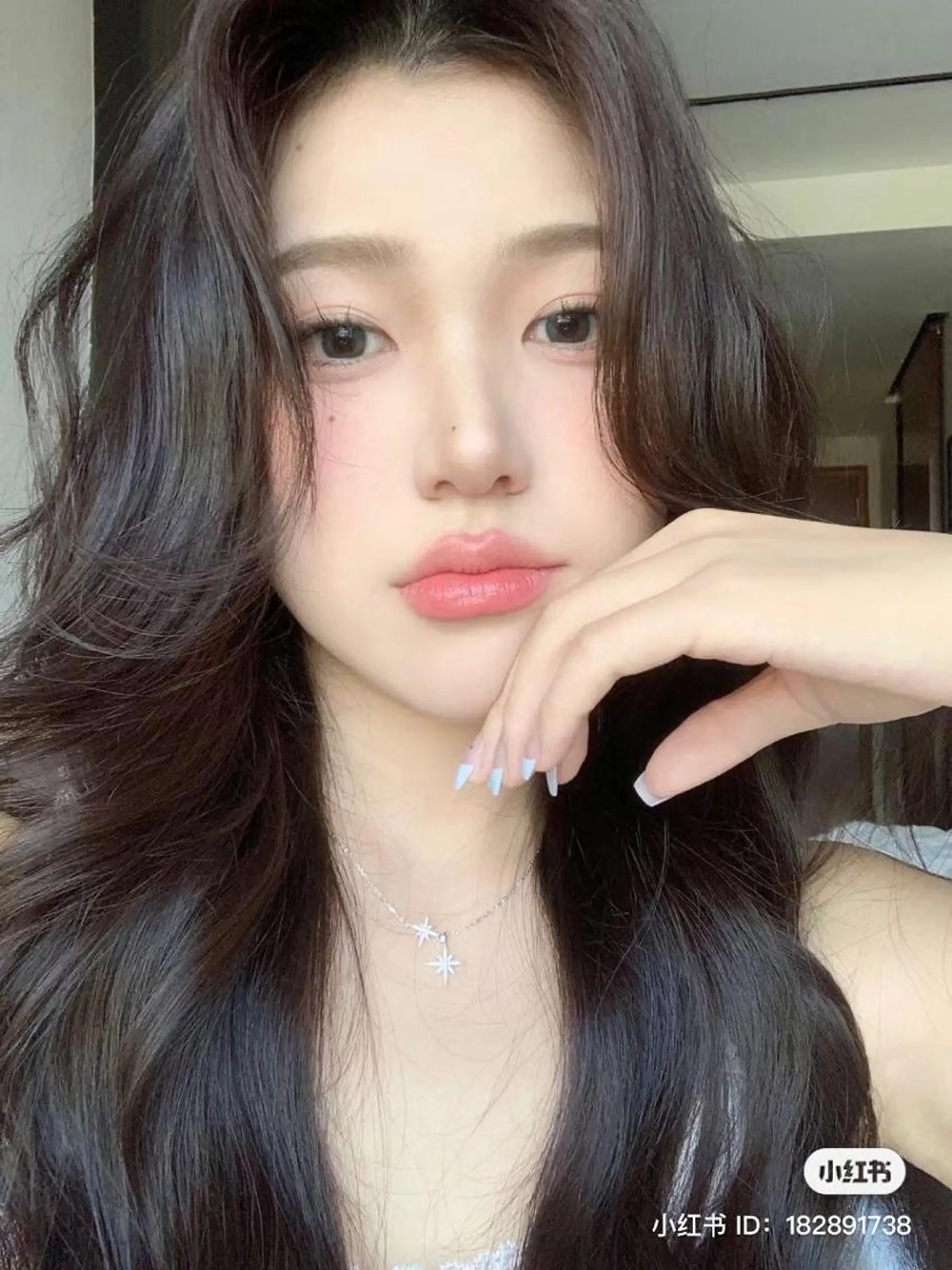 ロング カラー カット トリートメント 韓国レディヘア🤍 暗髪🤍miraiのヘアスタイル