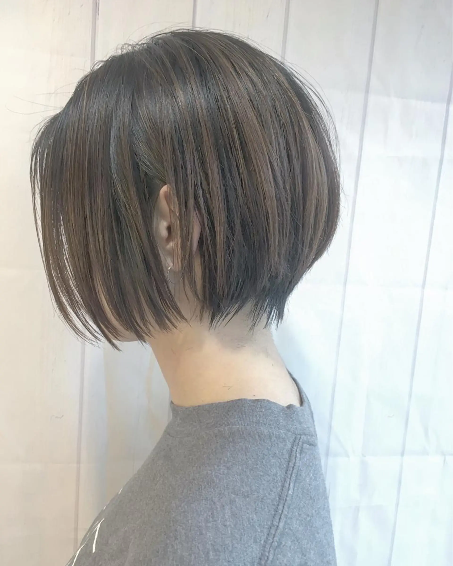 ミディアム カラー ヘアカラー 宮内 真乃のヘアスタイル