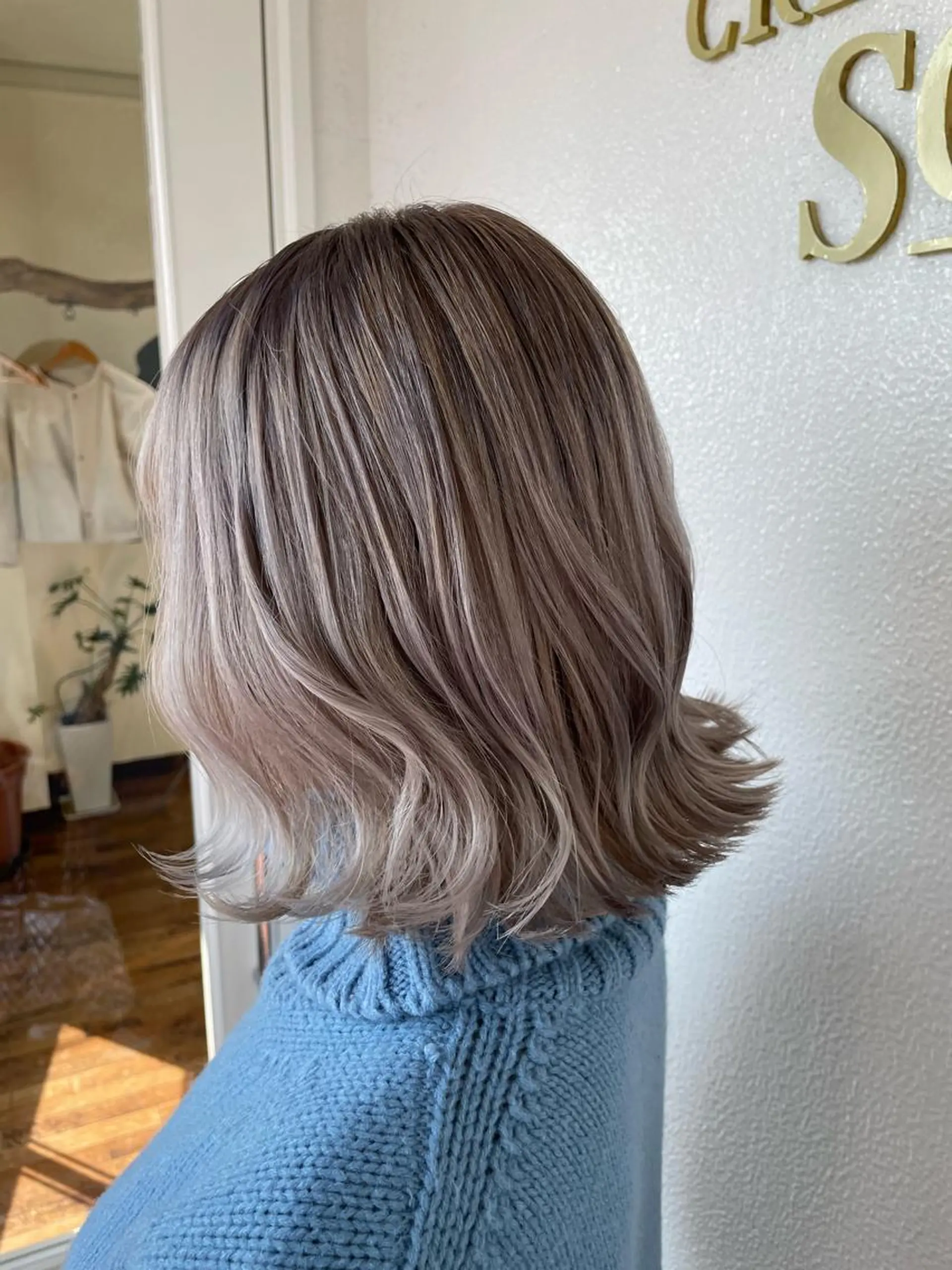 ミディアム ヘアカラー トリートメント 岩崎 祐大のヘアスタイル