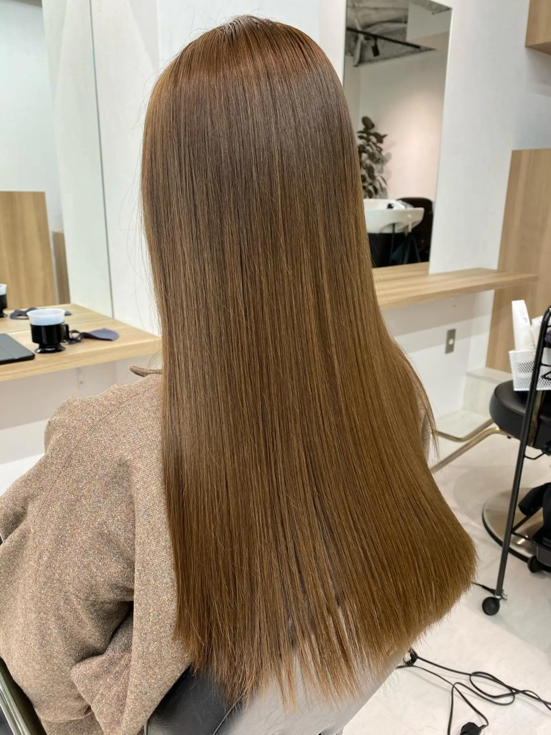 ロング カラー ベージュカラー カット 縮毛矯正 ハイトーン特化🌟 仲川和人のヘアスタイル