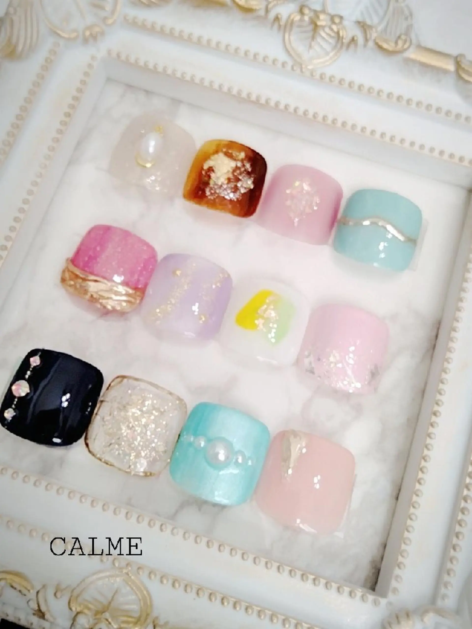 ネイル フットネイル シンプルネイル フットネイル CALME ♡のネイルデザイン