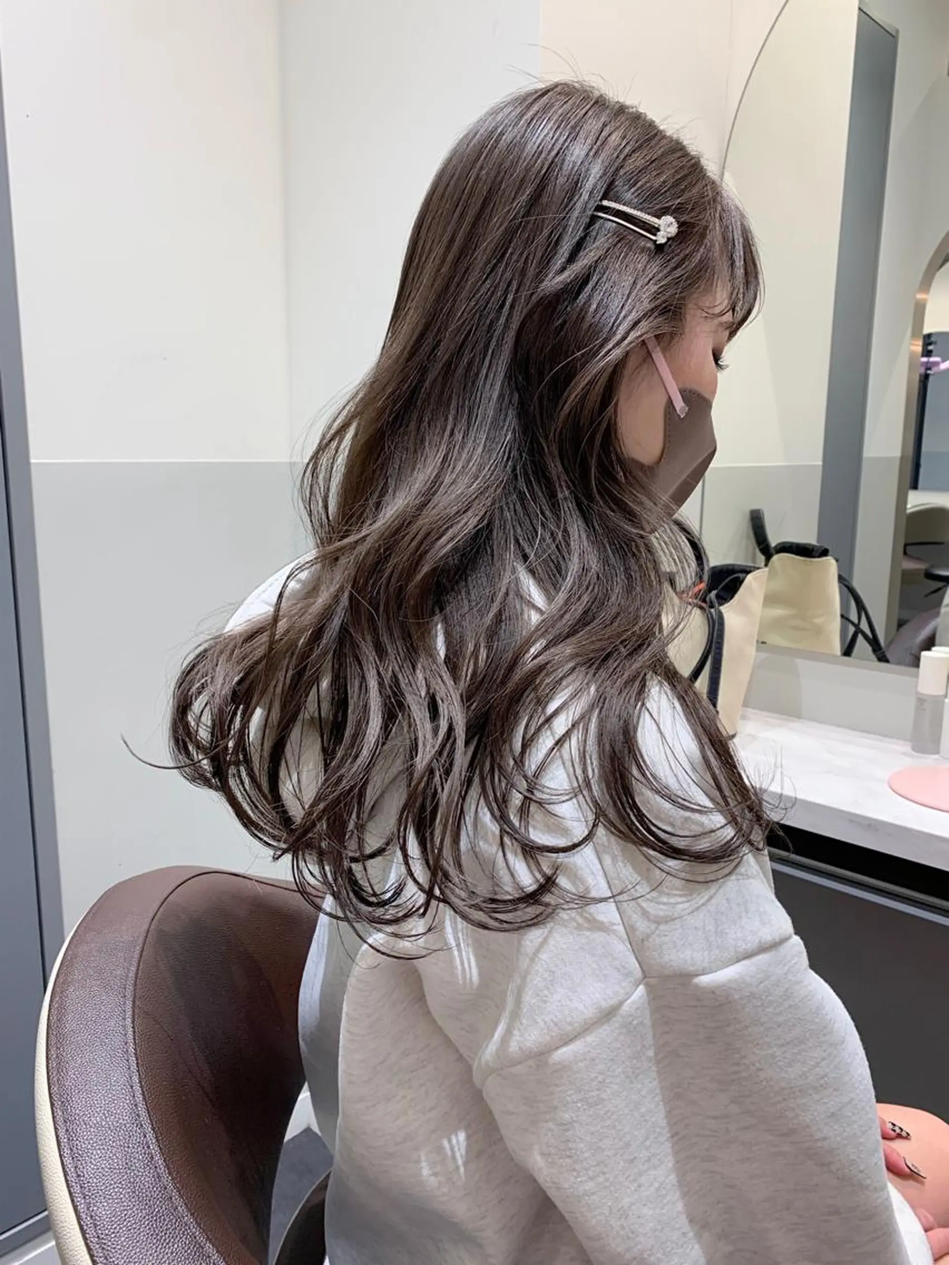 ロング 〻ツヤハイトーン🩰 🤍HARUCAのヘアスタイル