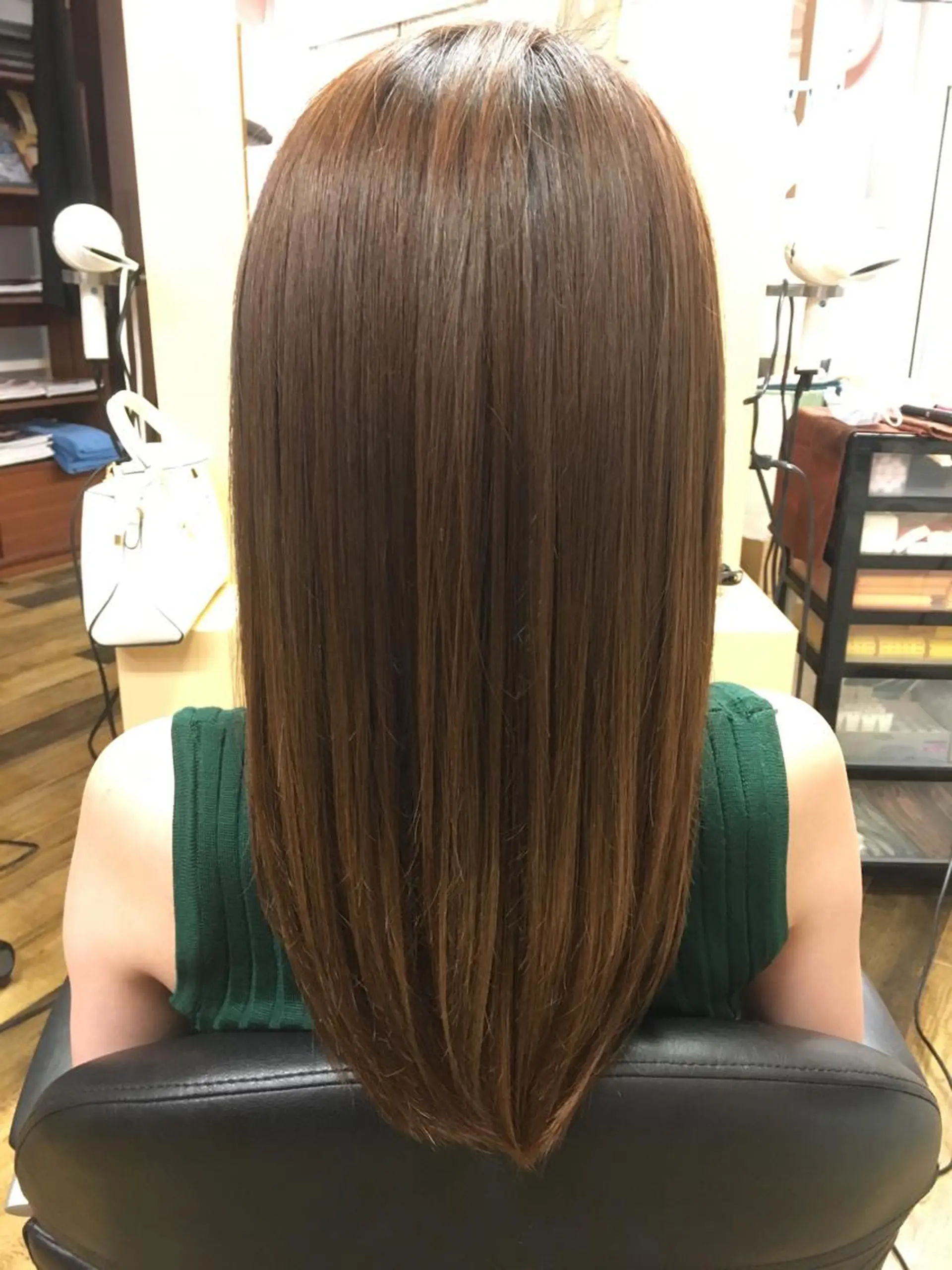 ロング ツバサ 髪質改善のヘアスタイル