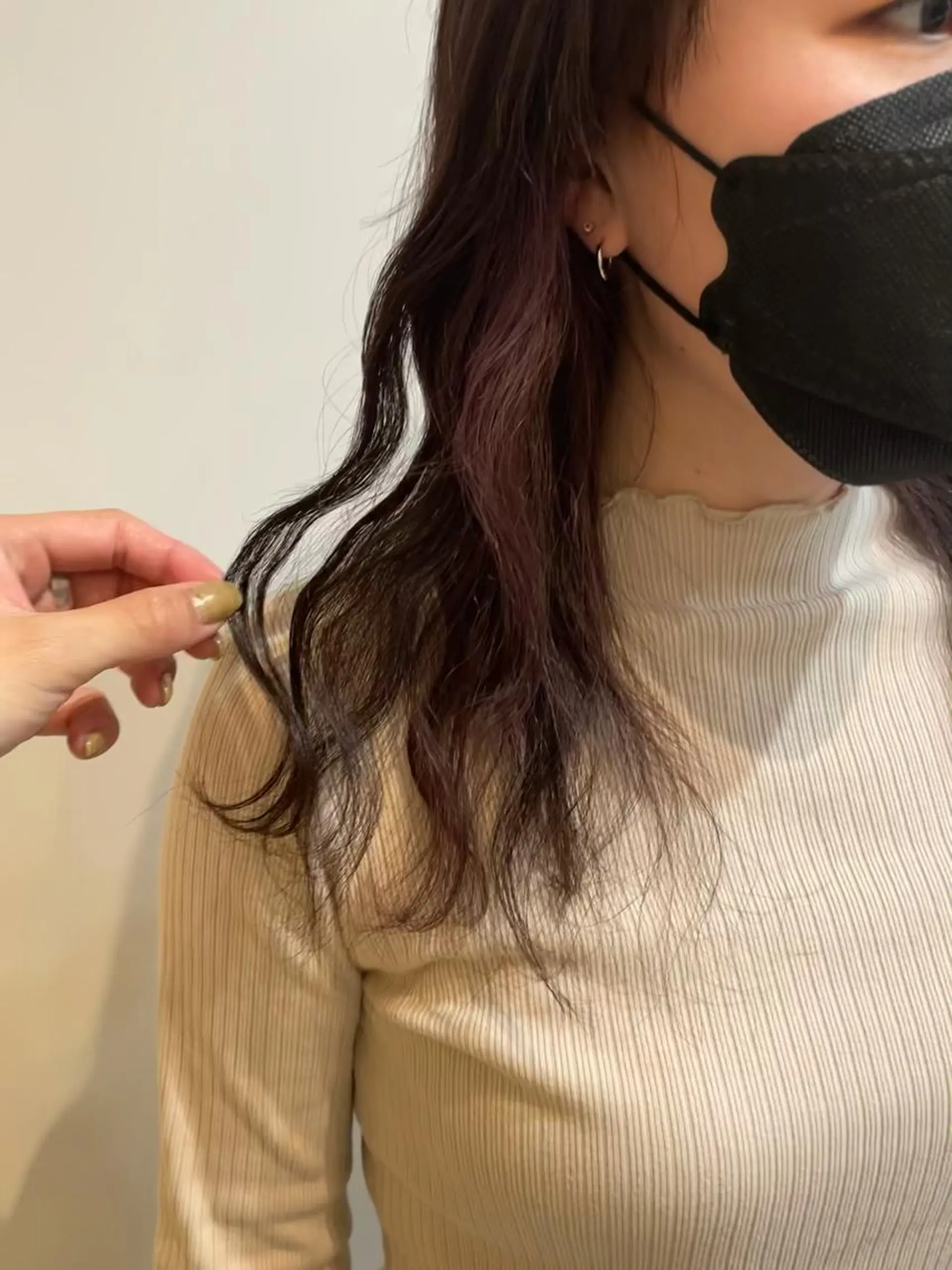 セミロング カラー ブリーチ イヤリングカラー ラベンダーカラー ラベンダーピンク ブリーチなしカラー ヘアカラー 中目黒🌼 🌼ハナのヘアスタイル