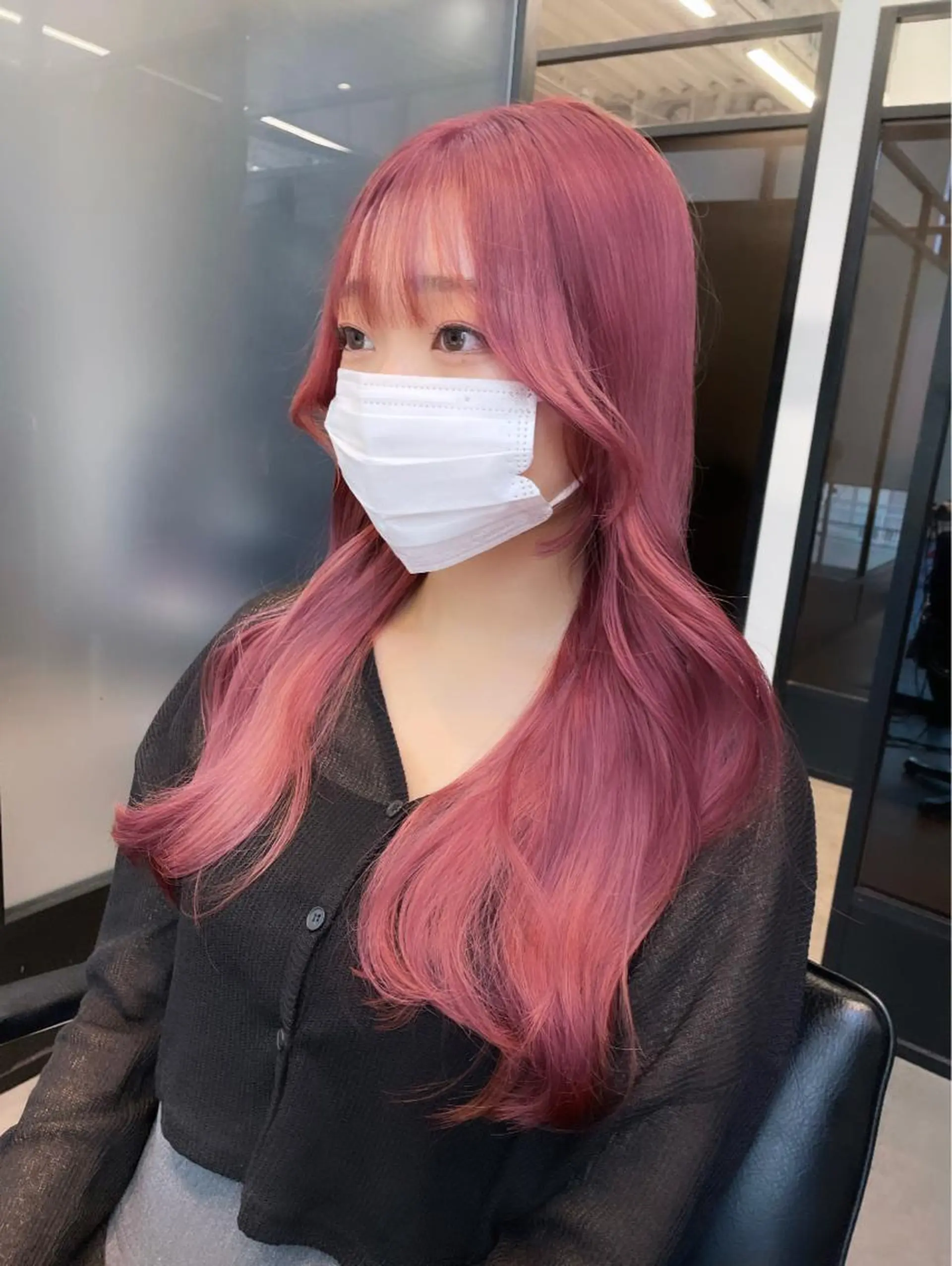 セミロング カラー INTRO.by Fi-Ne所属・韓国ヘア 店長NEGIのヘアスタイル