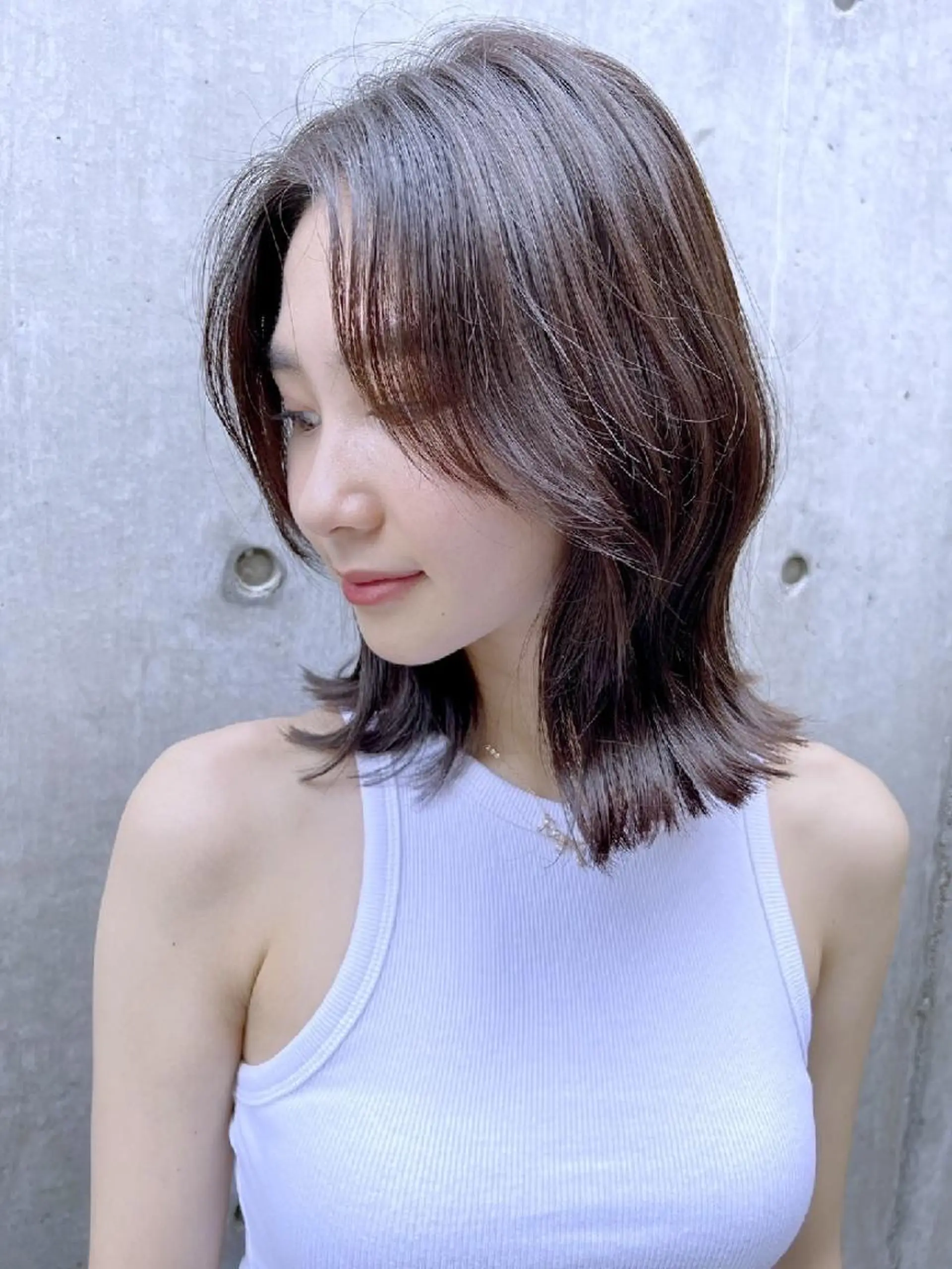 ミディアム アッシュ ボブ ハイライト 髪質改善 韓国風ヘア カット ヘアカラー トリートメント 酸性縮毛矯正の達人 髪質改善【美冴】のヘアスタイル