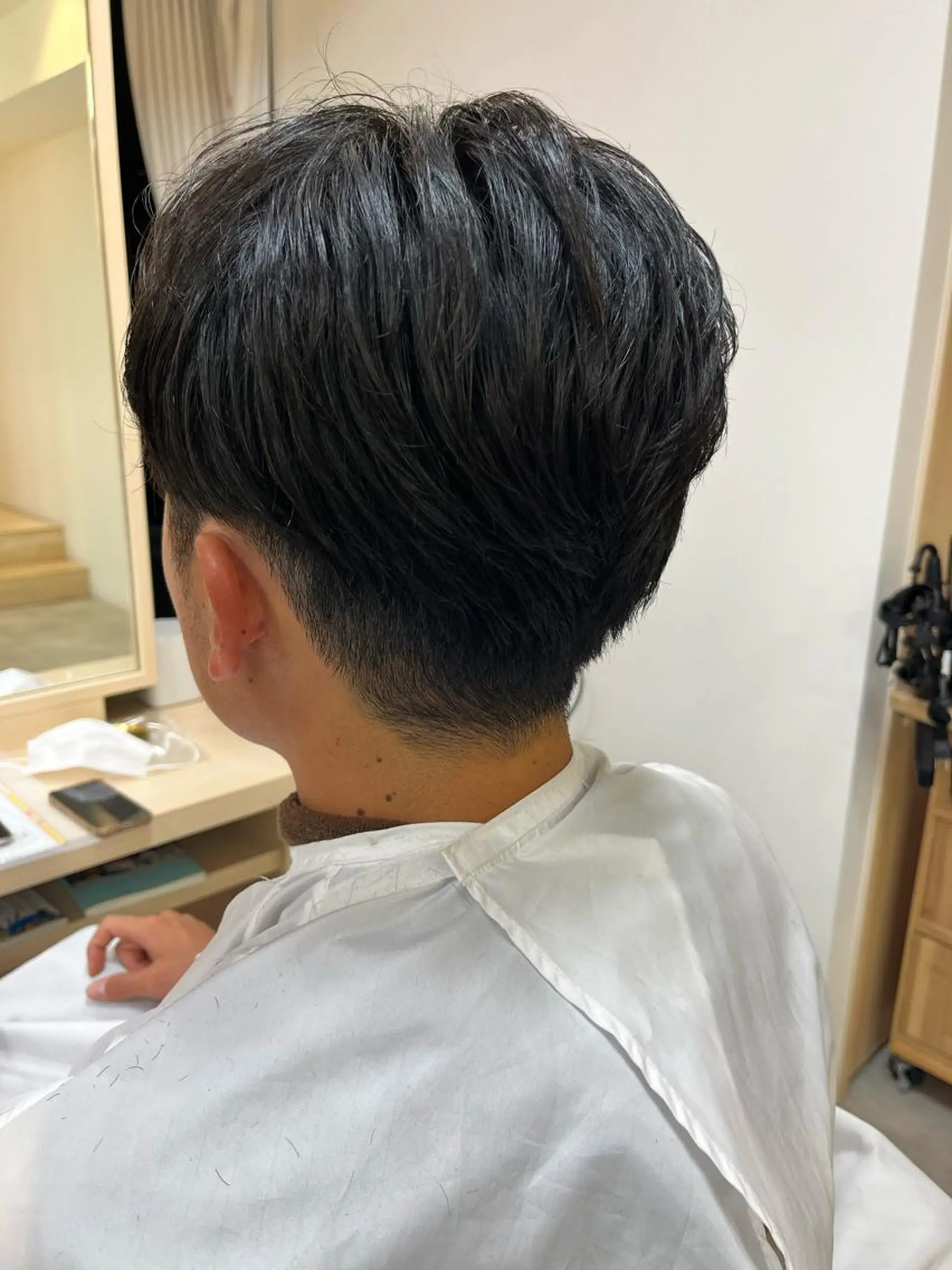ショート メンズ マッシュ Hikari /赤み消しカラーのヘアスタイル