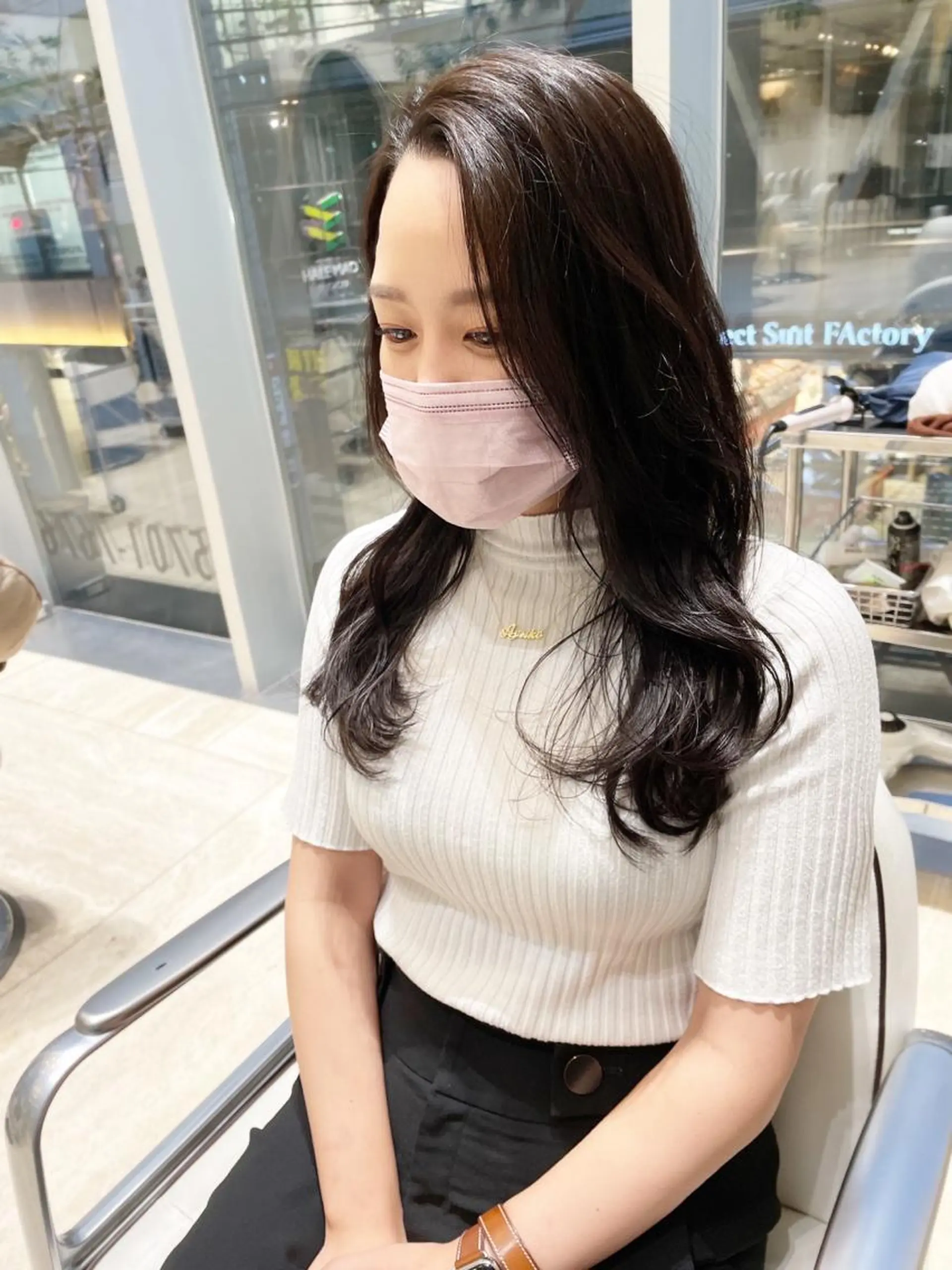 セミロング カラー 透明感カラー KURO/韓国ヘア /レイヤーカットのヘアスタイル