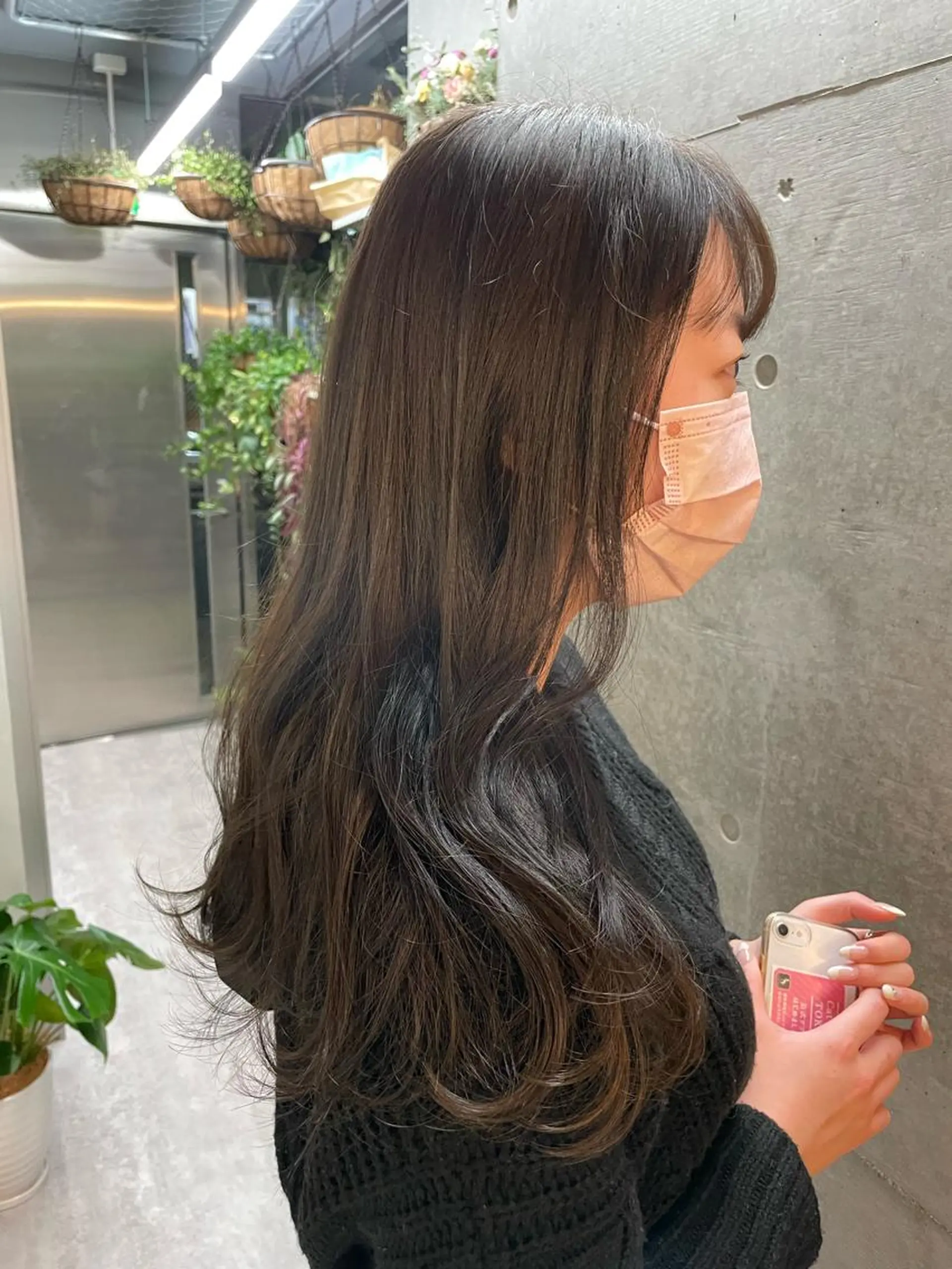 ロング アッシュ ボブ ハイライト レイヤーカット シースルーバング 透明感／髪質改善 遠藤良祈のヘアスタイル