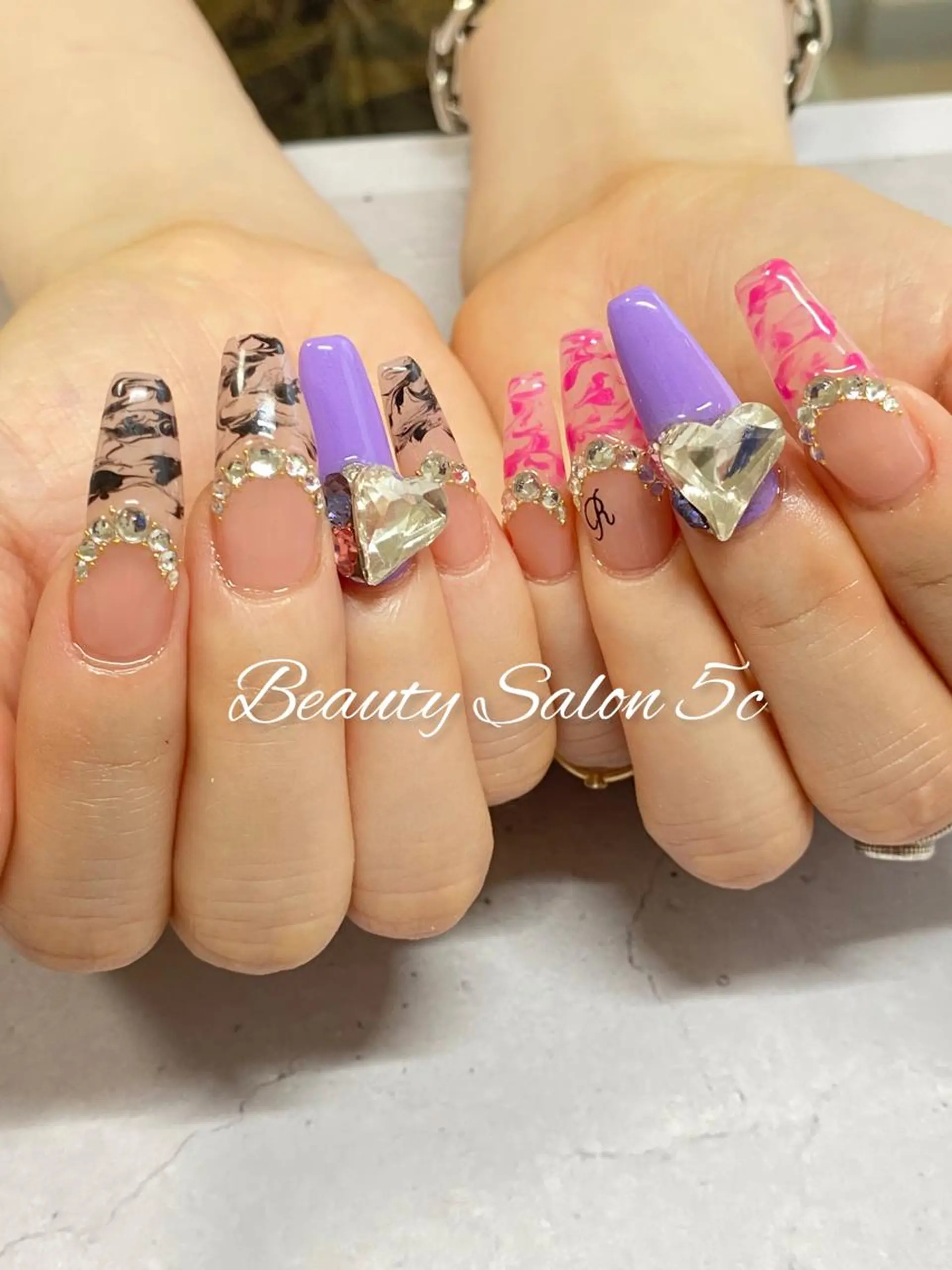 ネイル Beauty Salon5cのネイルデザイン