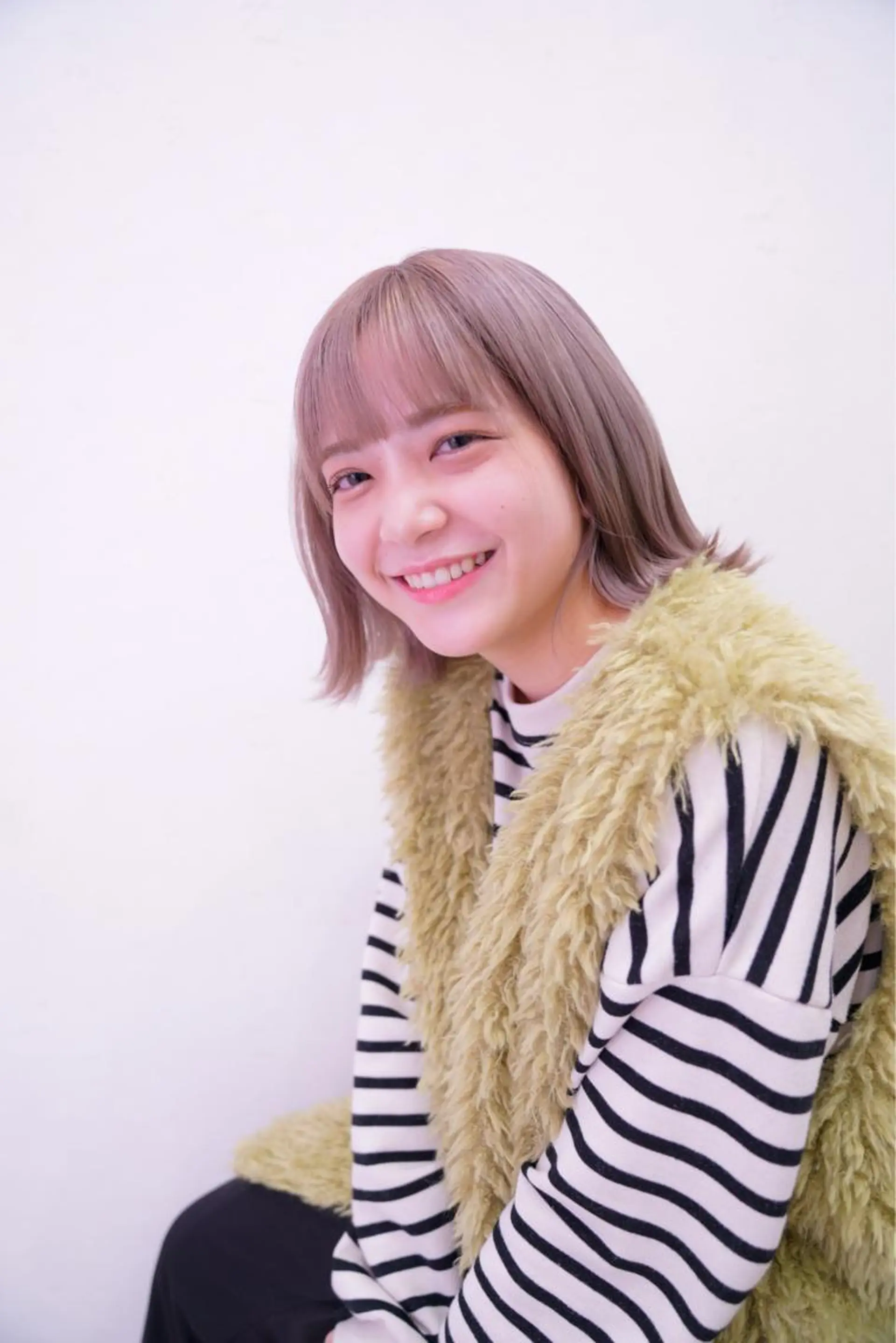 ミディアム ボブ 外ハネヘア 坂本 理輝のヘアスタイル