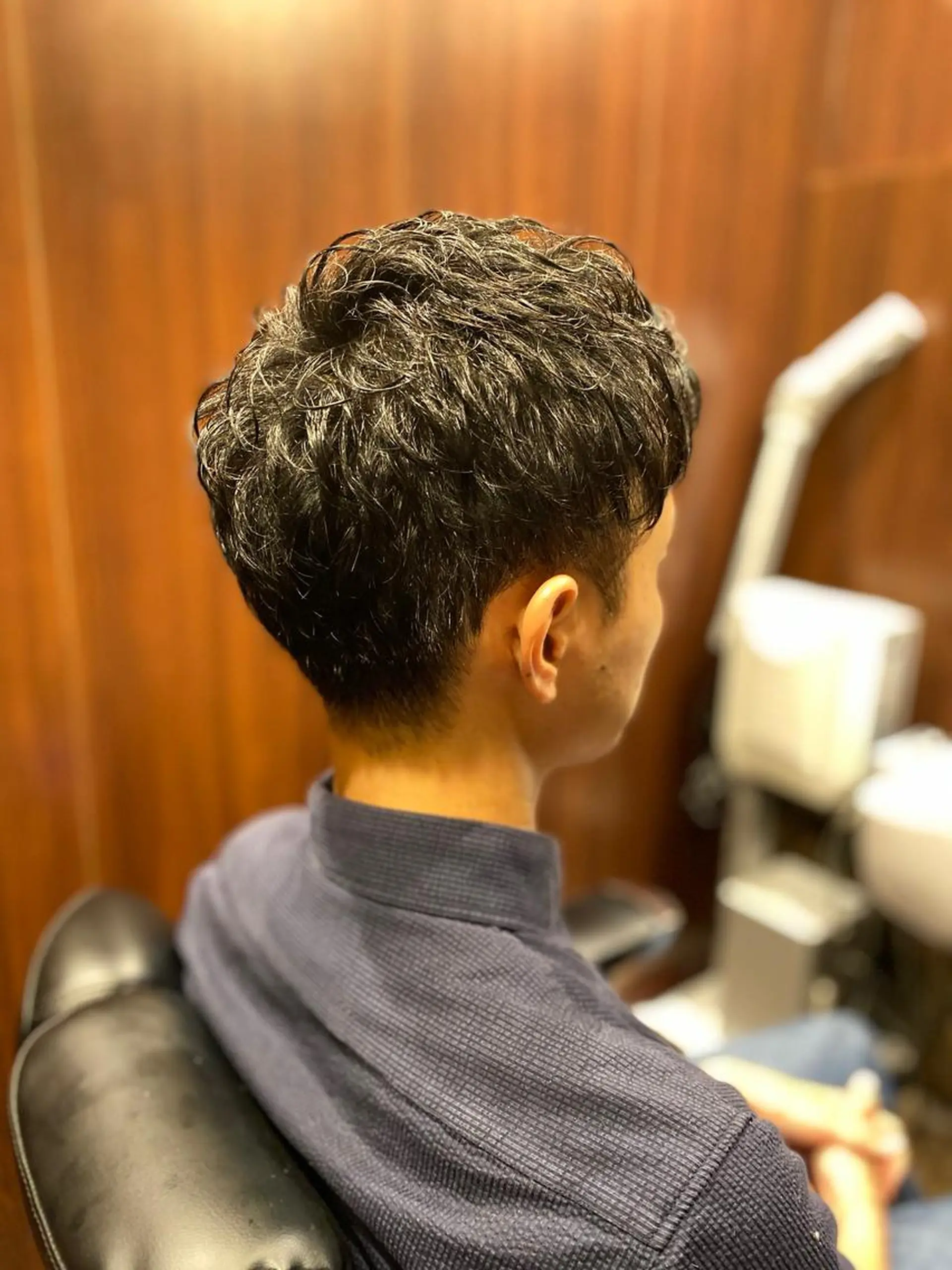 ショート パーマ メンズ 山田 哲平のヘアスタイル