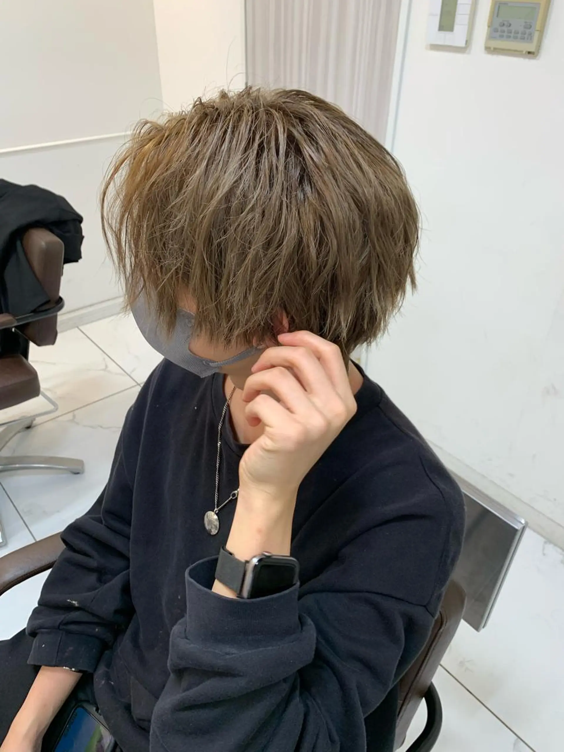 ショート カラー ヘアアレンジ メンズ ベージュカラー 奥澤 祐花のヘアスタイル