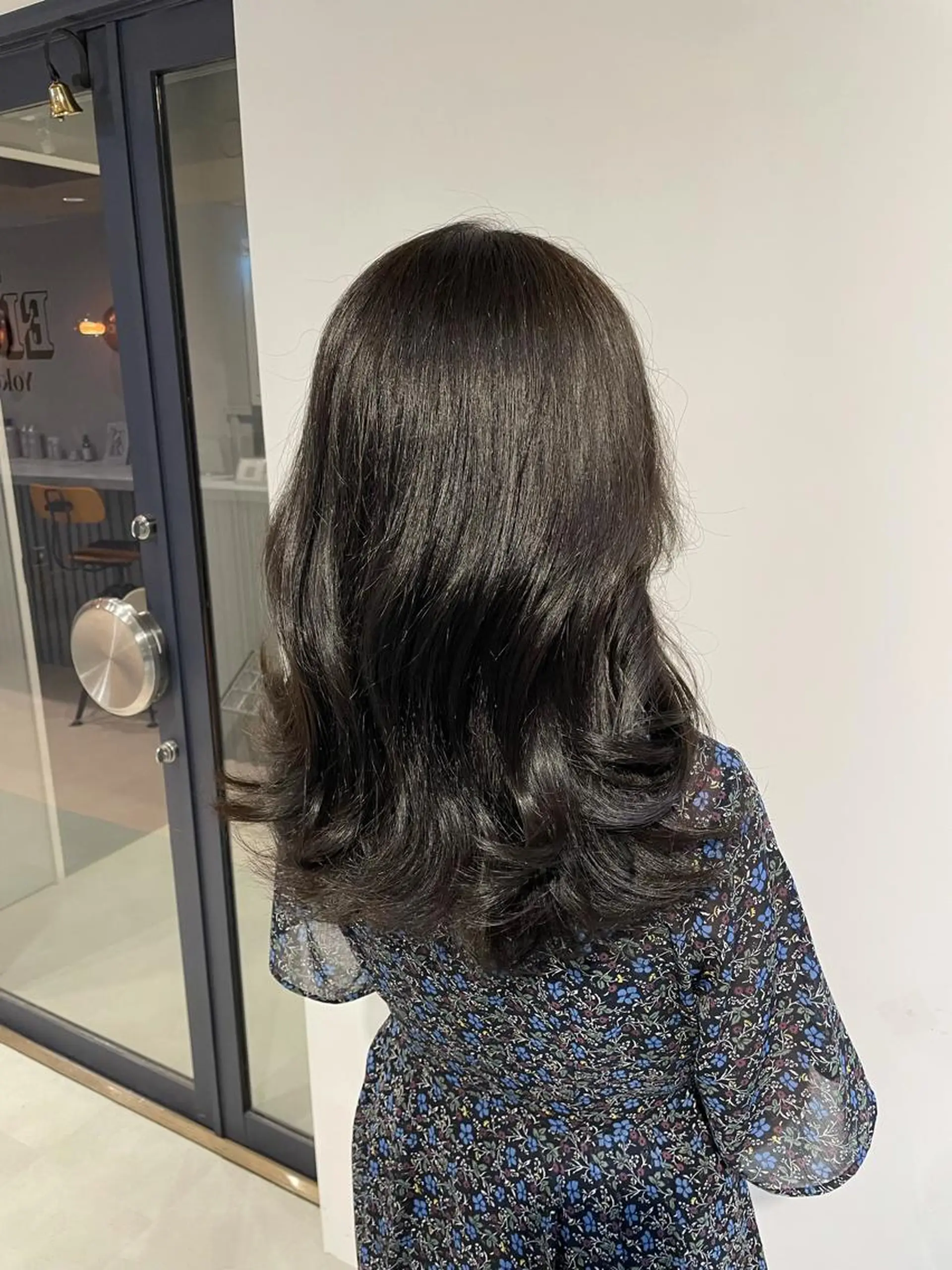 ロング カット ヘアカラー 【美容室が苦手な方 専問美容室】MIHOのヘアスタイル