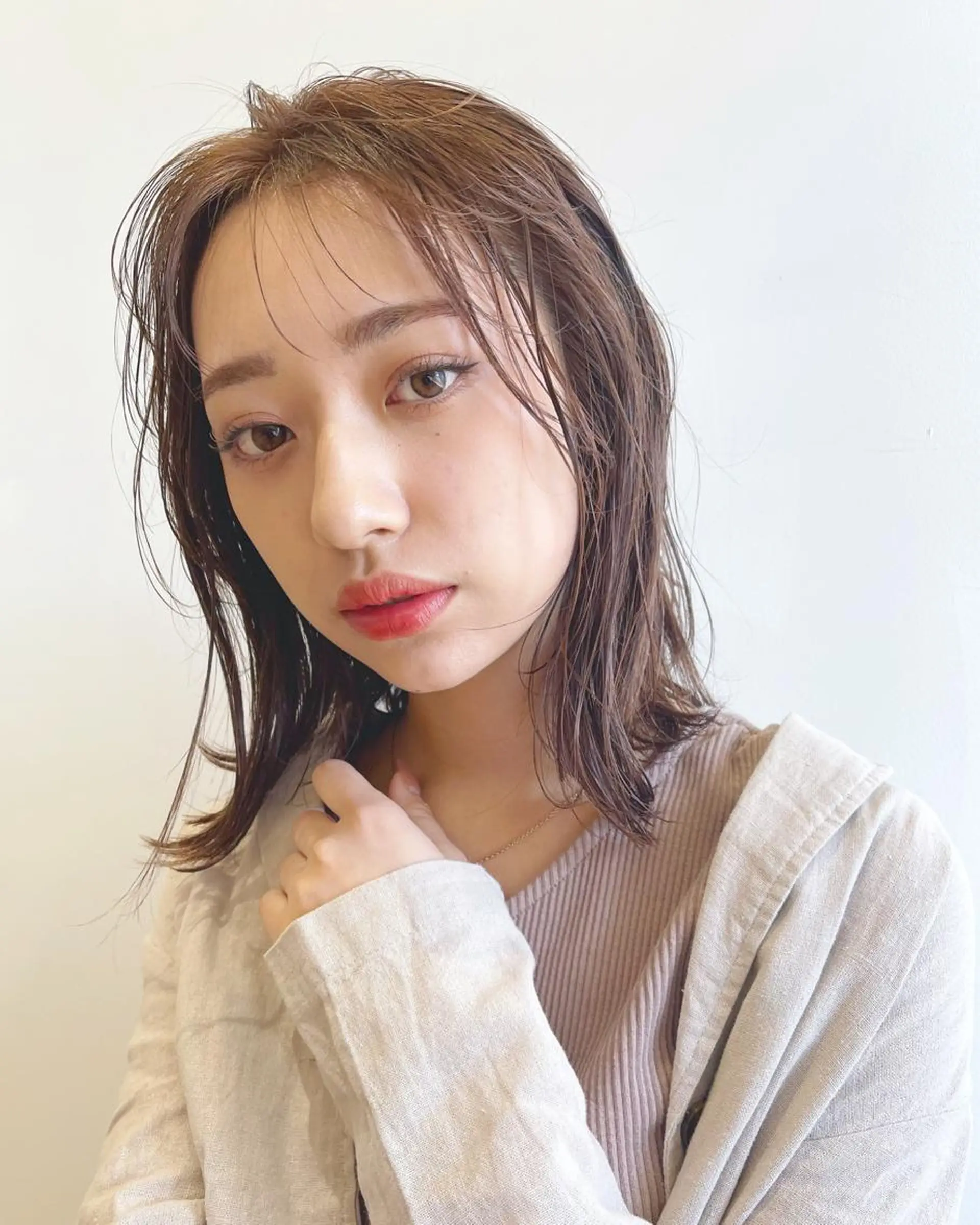 ミディアム カラー 透明感カラー オレンジ ヤマグチ リョウのヘアスタイル