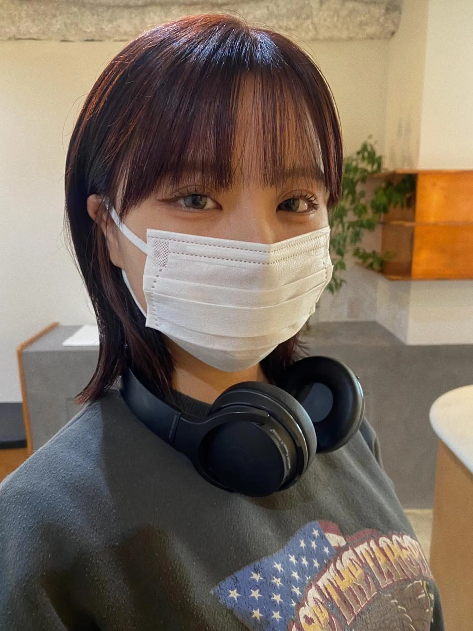 ミディアム カラー ブラウンカラー ピンクカラー ピンクブラウン kochab所属・砂原 ひよりのヘアスタイル