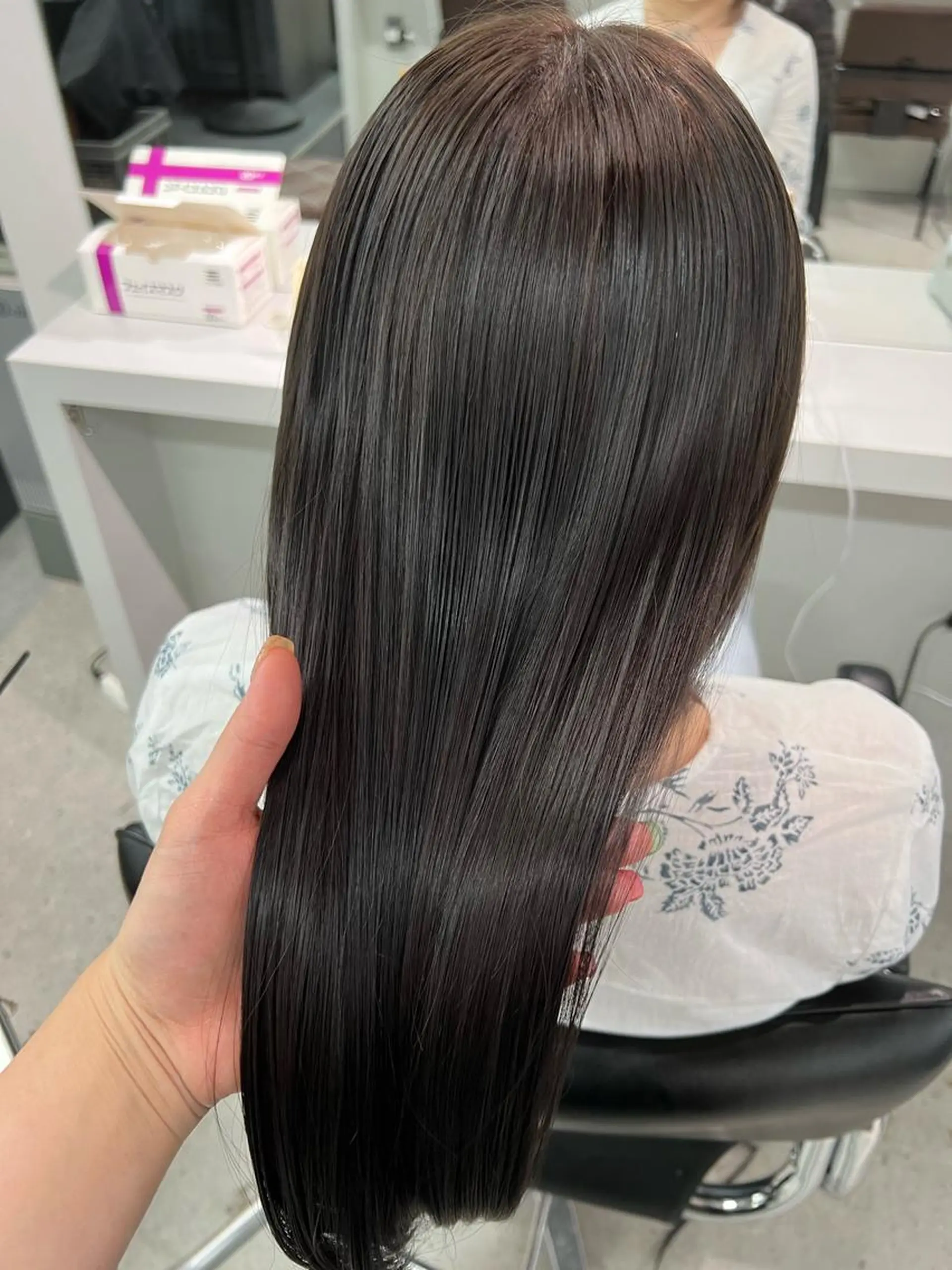 セミロング カラー ヘアカラー ハイトーン&髪質改善 ＆韓国エクステ🤎のヘアスタイル