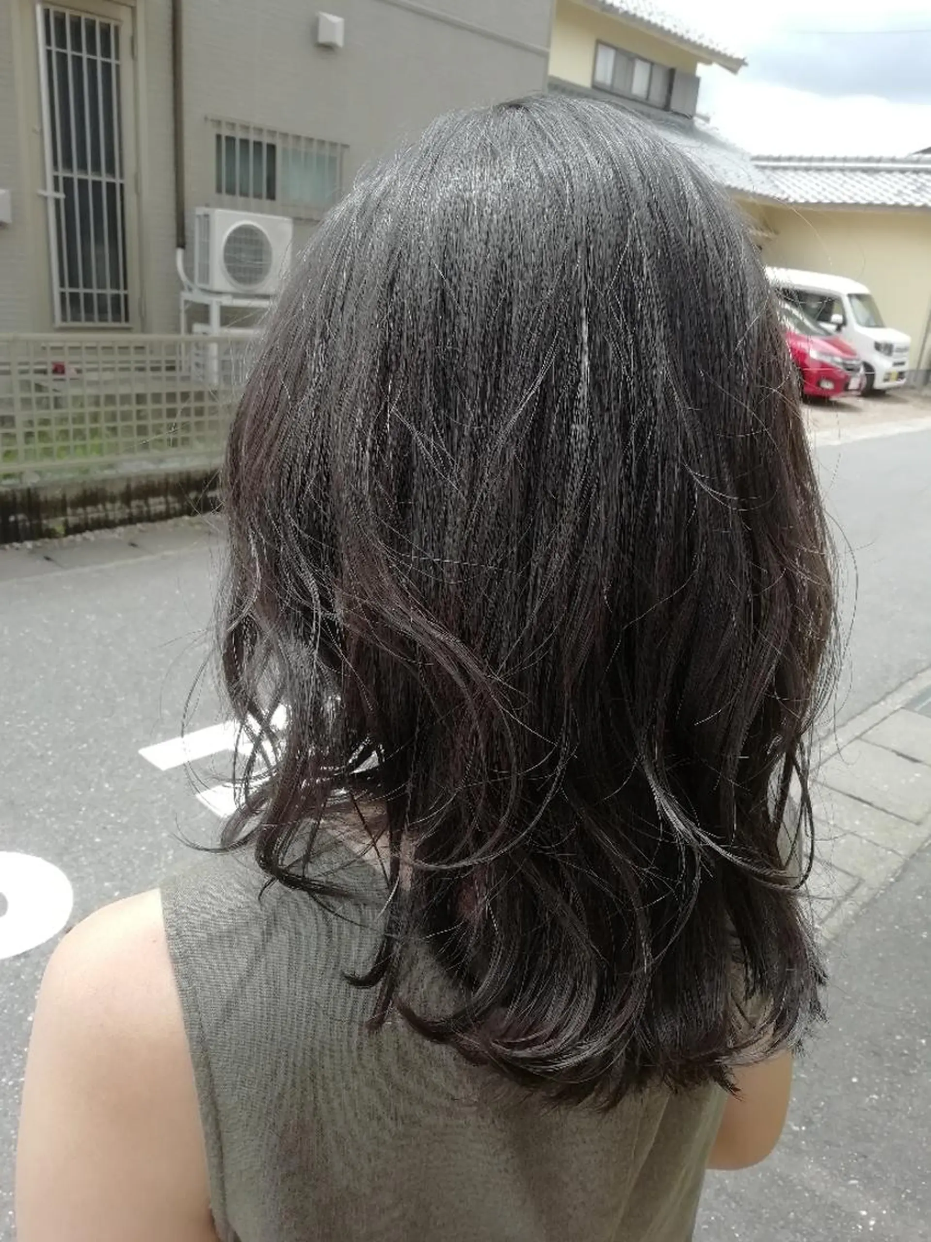 カラー アッシュ 堀 望美のヘアスタイル