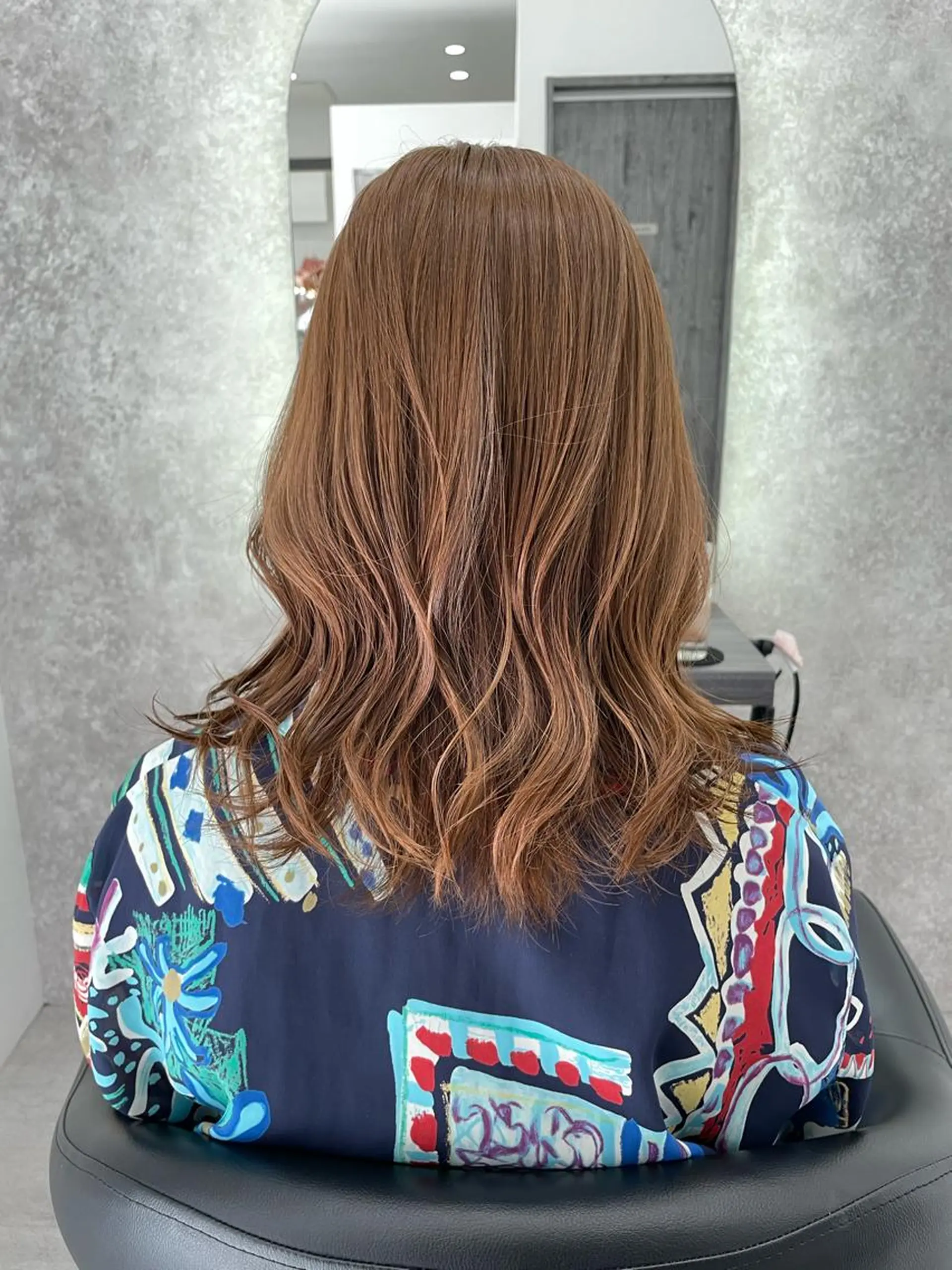 ミディアム カット ヘアカラー トリートメント 佐々木 達也のヘアスタイル