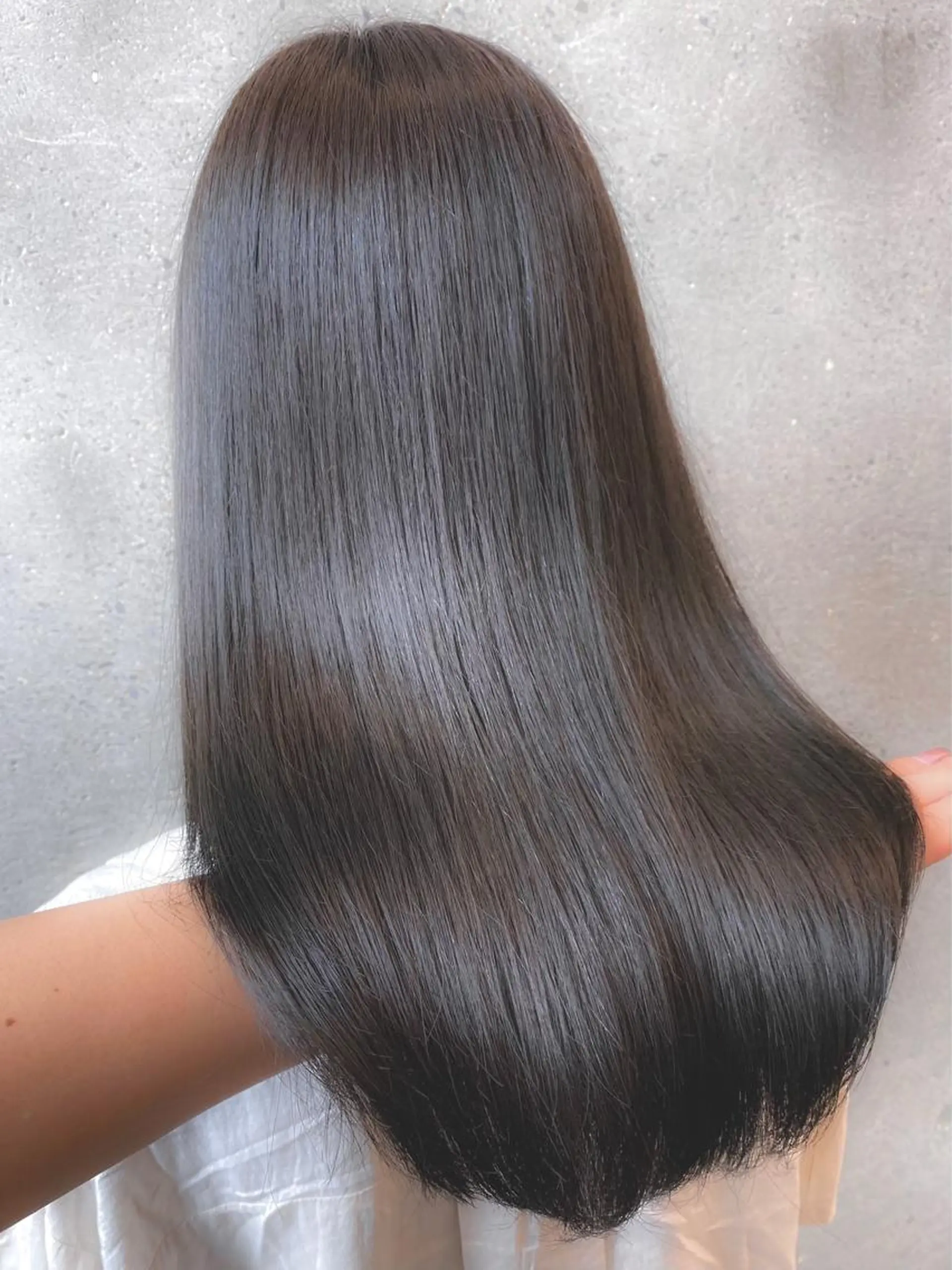 ミディアム カラー グレージュ SALOWIN原宿AROA店所属・顔まわり神カット✂︎ 齋藤雄大【表参道】のヘアスタイル