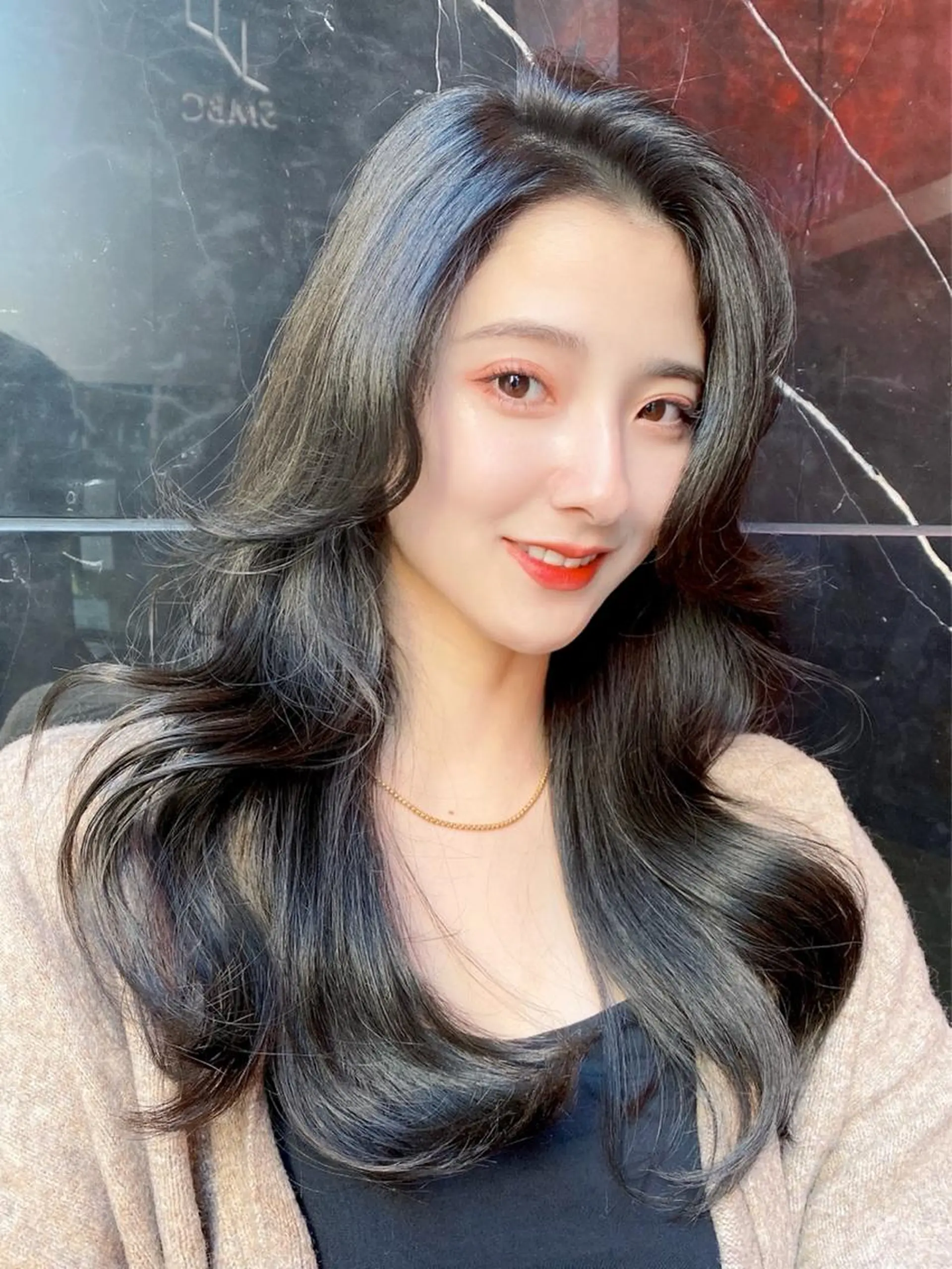 セミロング カット ヘアカラー トリートメント 韓国くびれレイヤー 🇰🇷はづきのヘアスタイル
