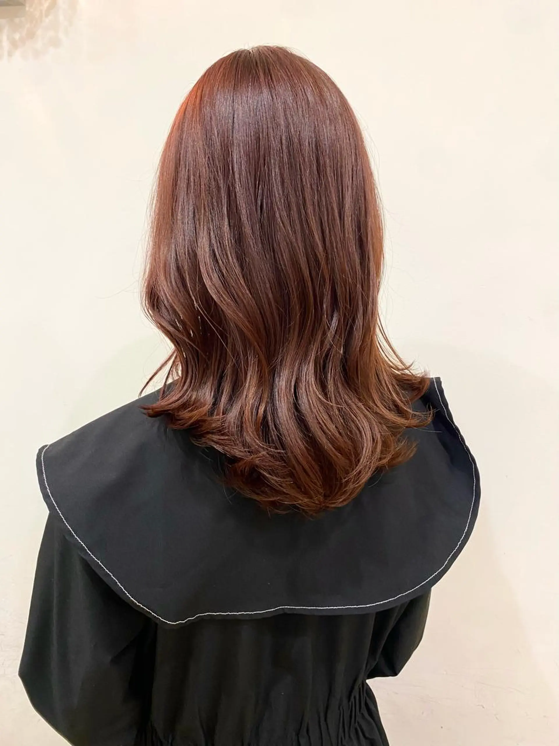 ロング カラー ブラウンカラー ピンクカラー ピンクブラウン レイヤーカット 宇佐美 朋香のマツエク・マツパデザイン