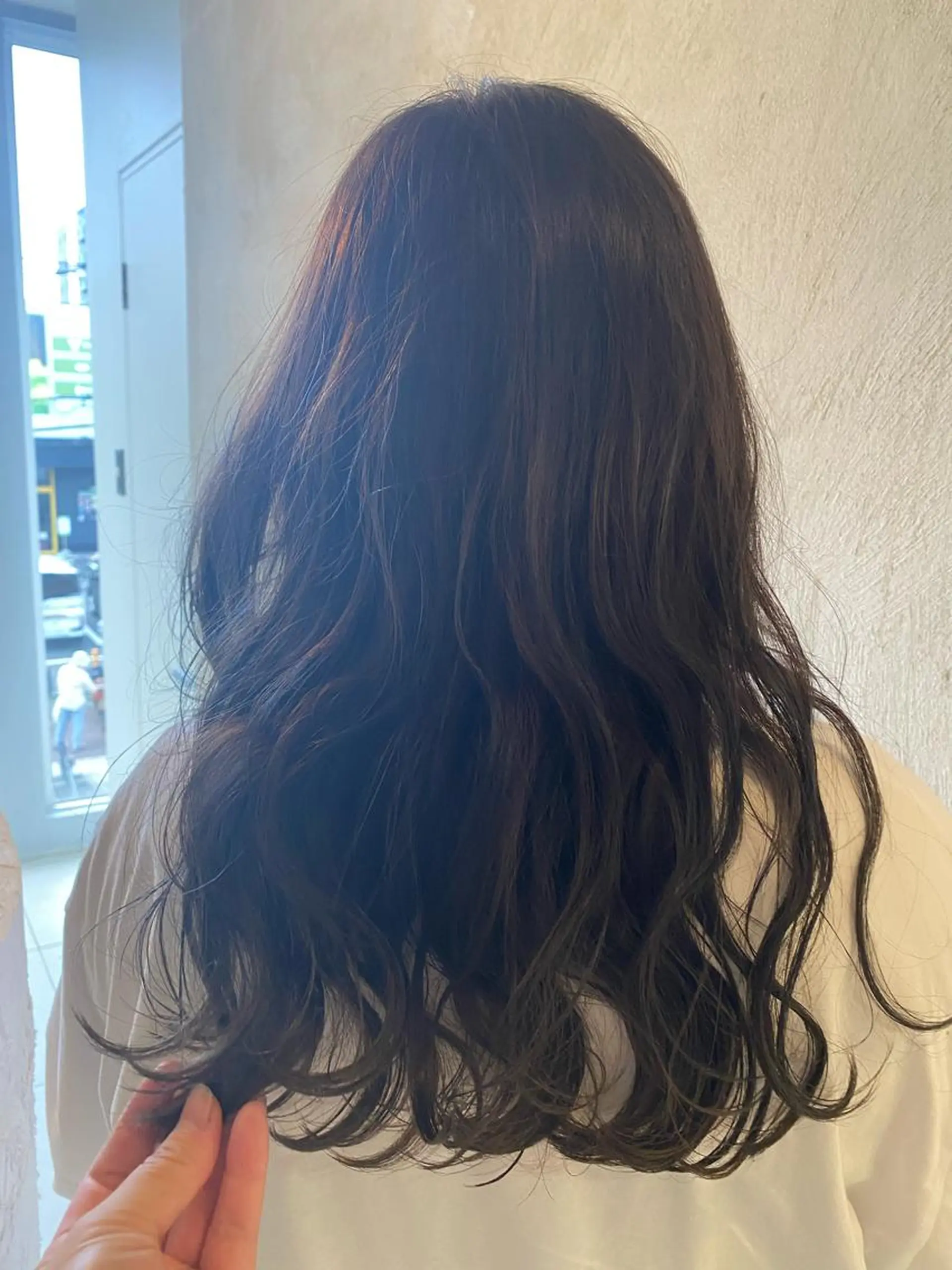 ロング I nagiのヘアスタイル