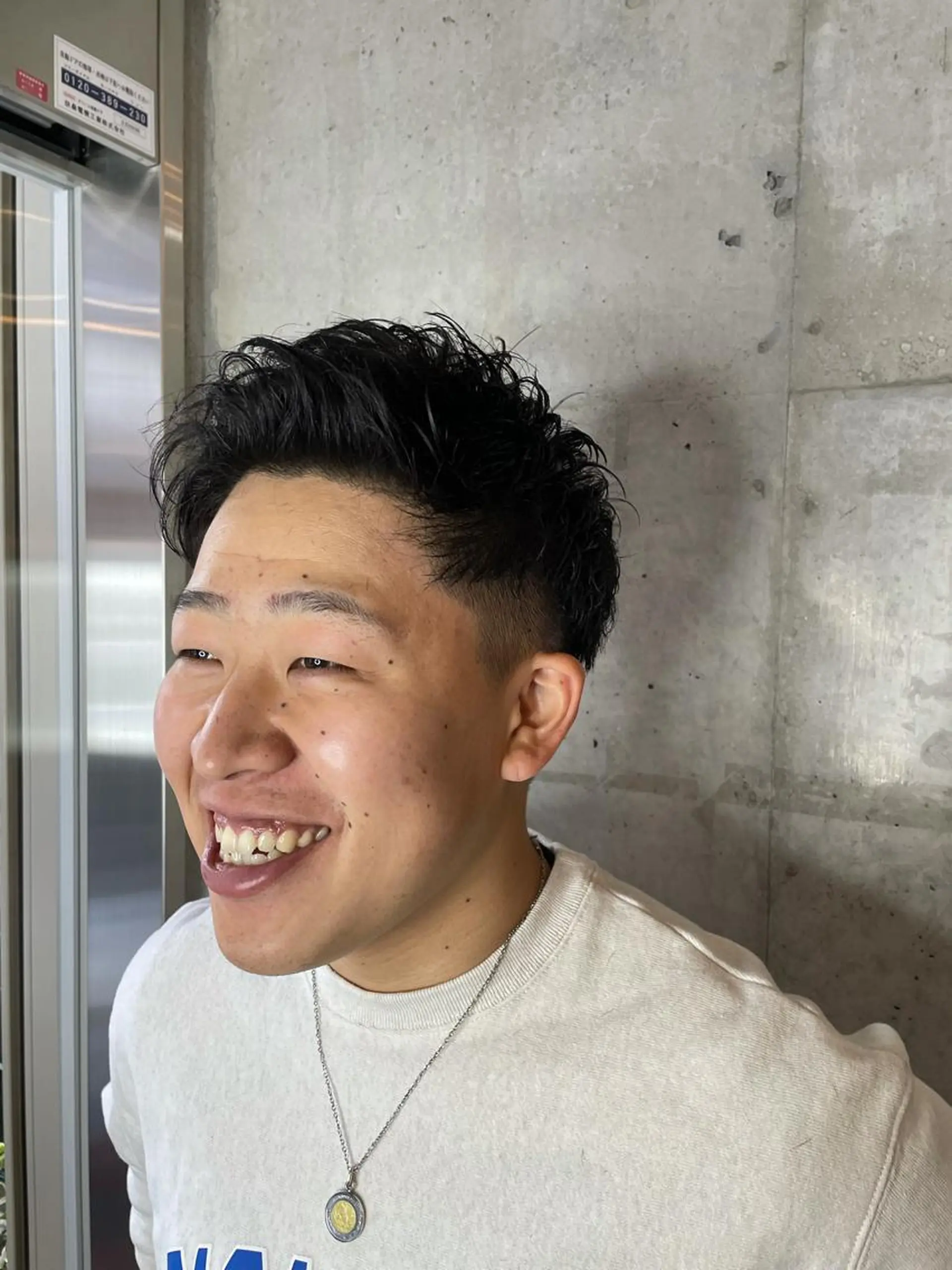 メンズ アップバング カット パーマ ヘアセット フリーランスシェアサロンルレイル所属・心斎橋/メンズ /ルレイル/地形真希のヘアスタイル