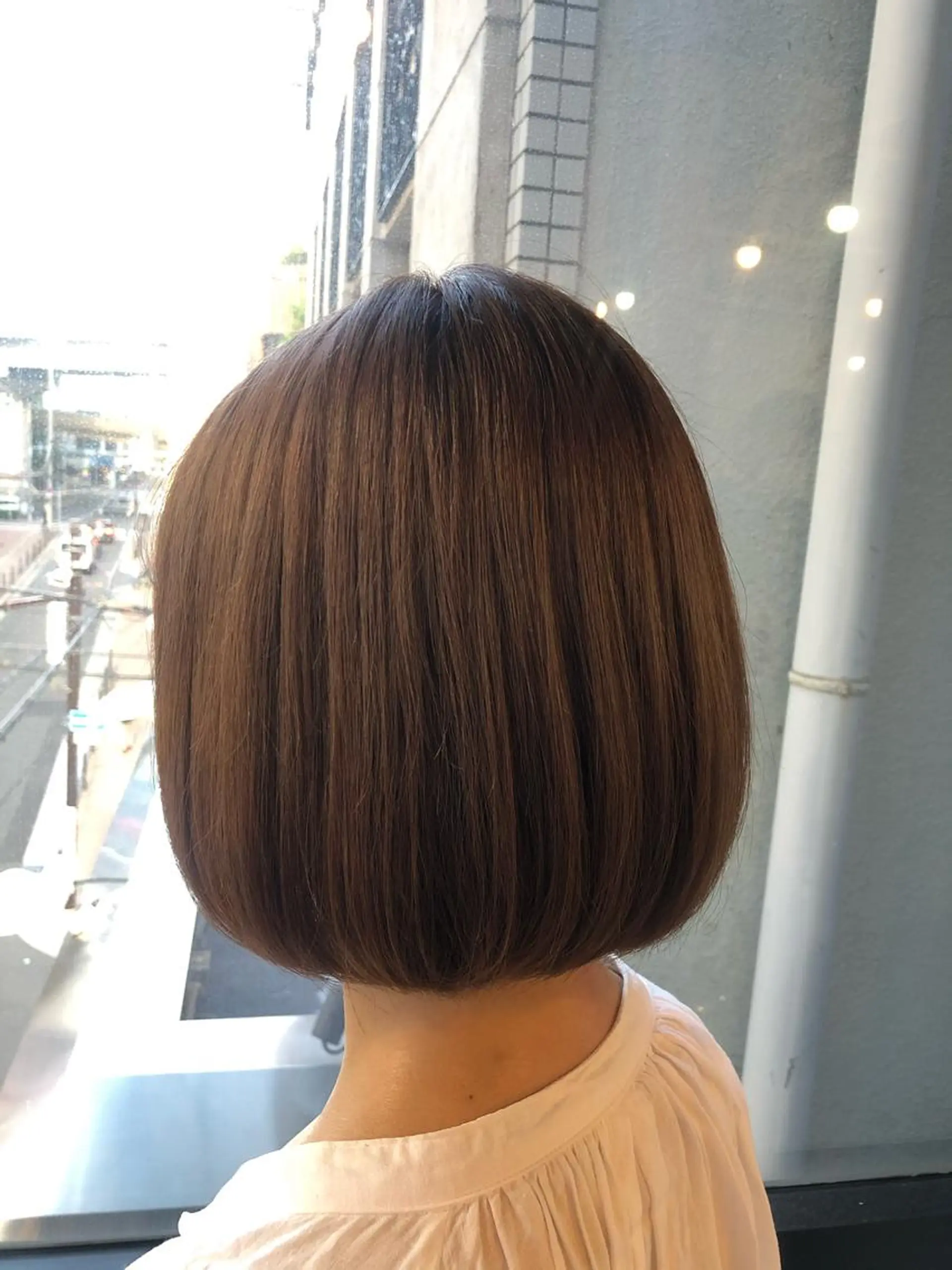 ショート カラー 髪質改善&ブリーチ 伊勢 祐一郎のヘアスタイル