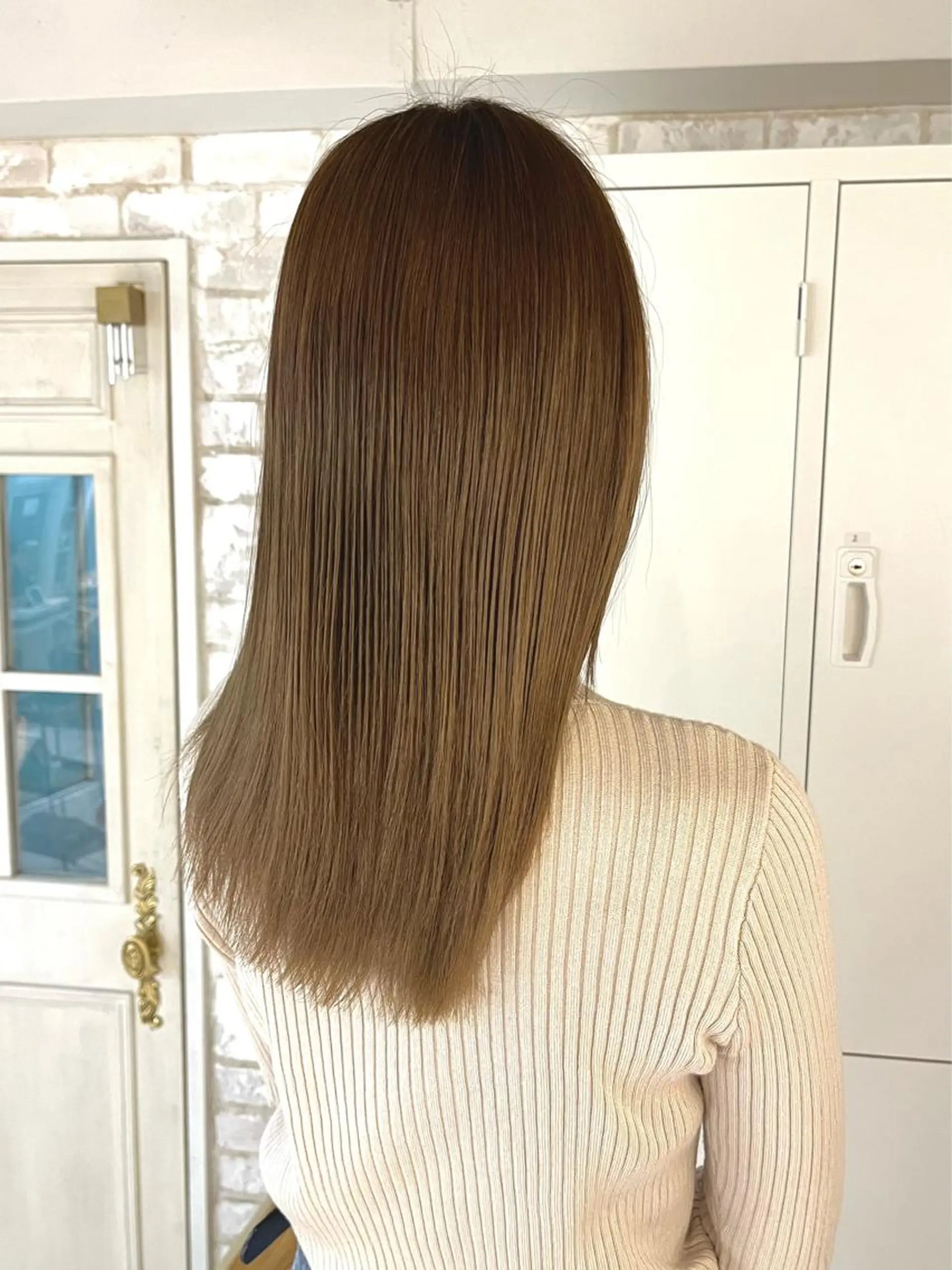ミディアム カラー ヘアカラー トリートメント エクステ ヘアセット エクステ/プル エクステKOICHIのヘアスタイル
