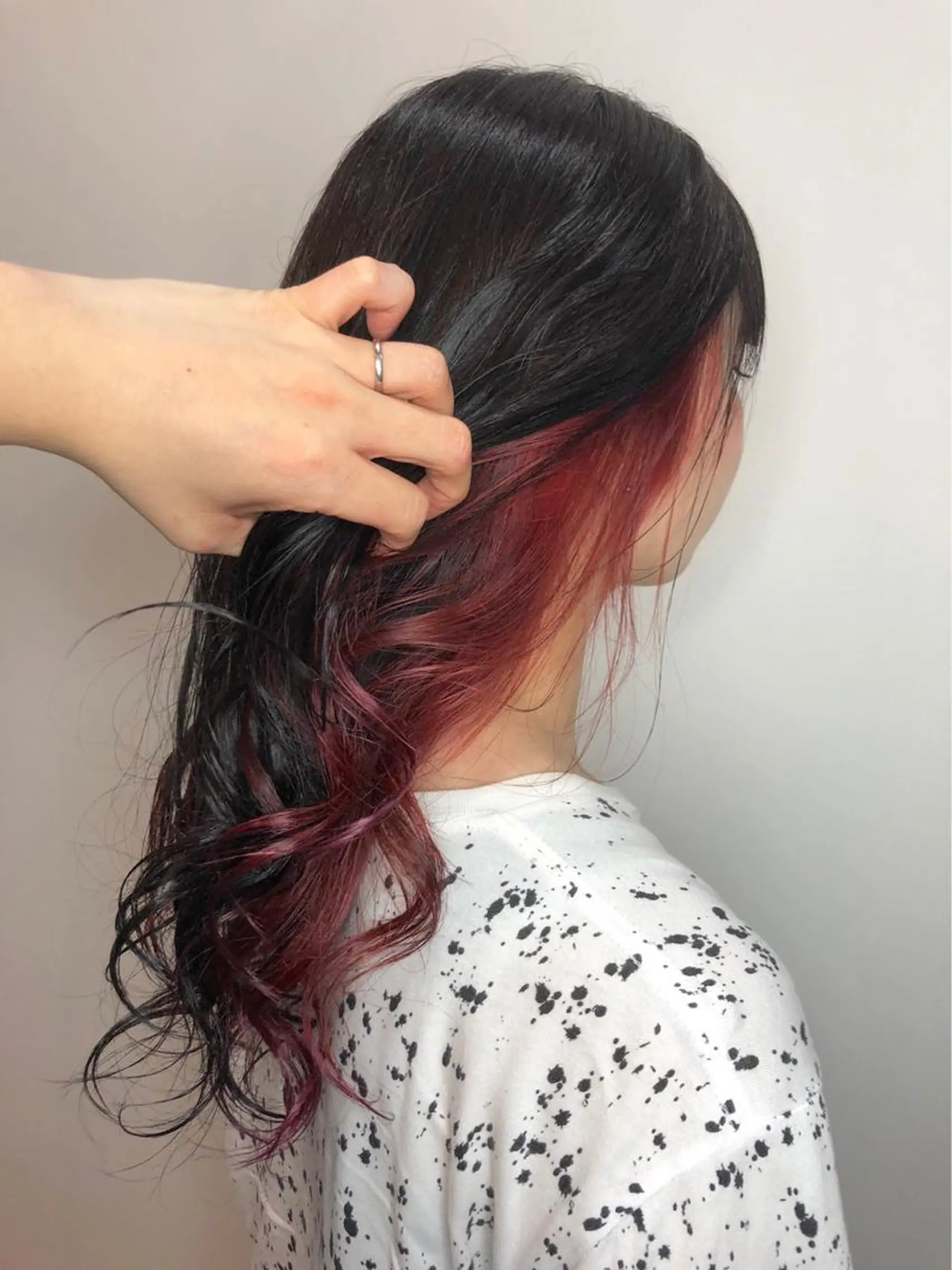 ロング カラー レッドカラー カット ヘアカラー ❣️モードケイズ塚口 和田一将のヘアスタイル