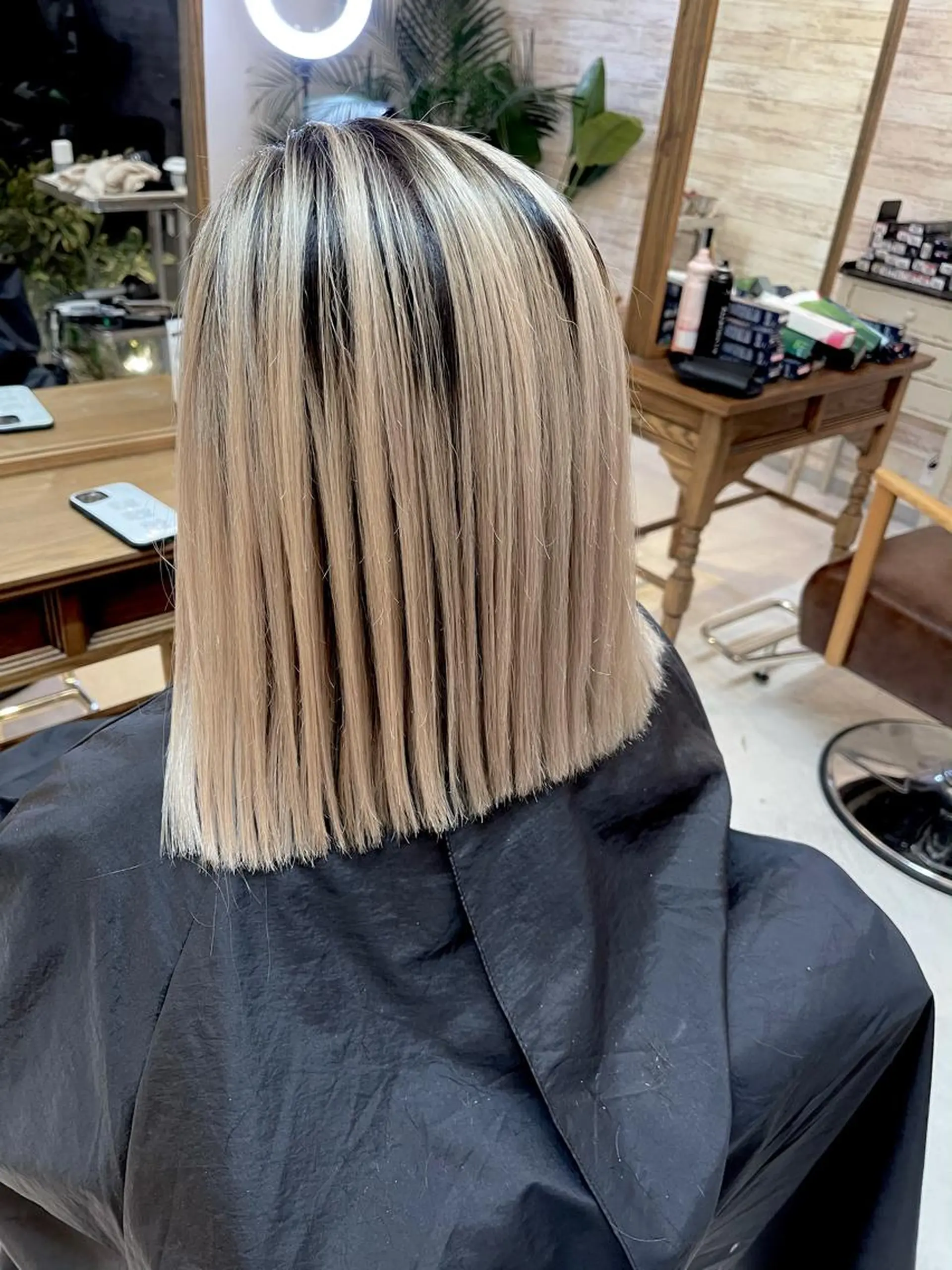 ミディアム カラー カット ヘアカラー トリートメント MARDI GRAS 蘭丸のヘアスタイル